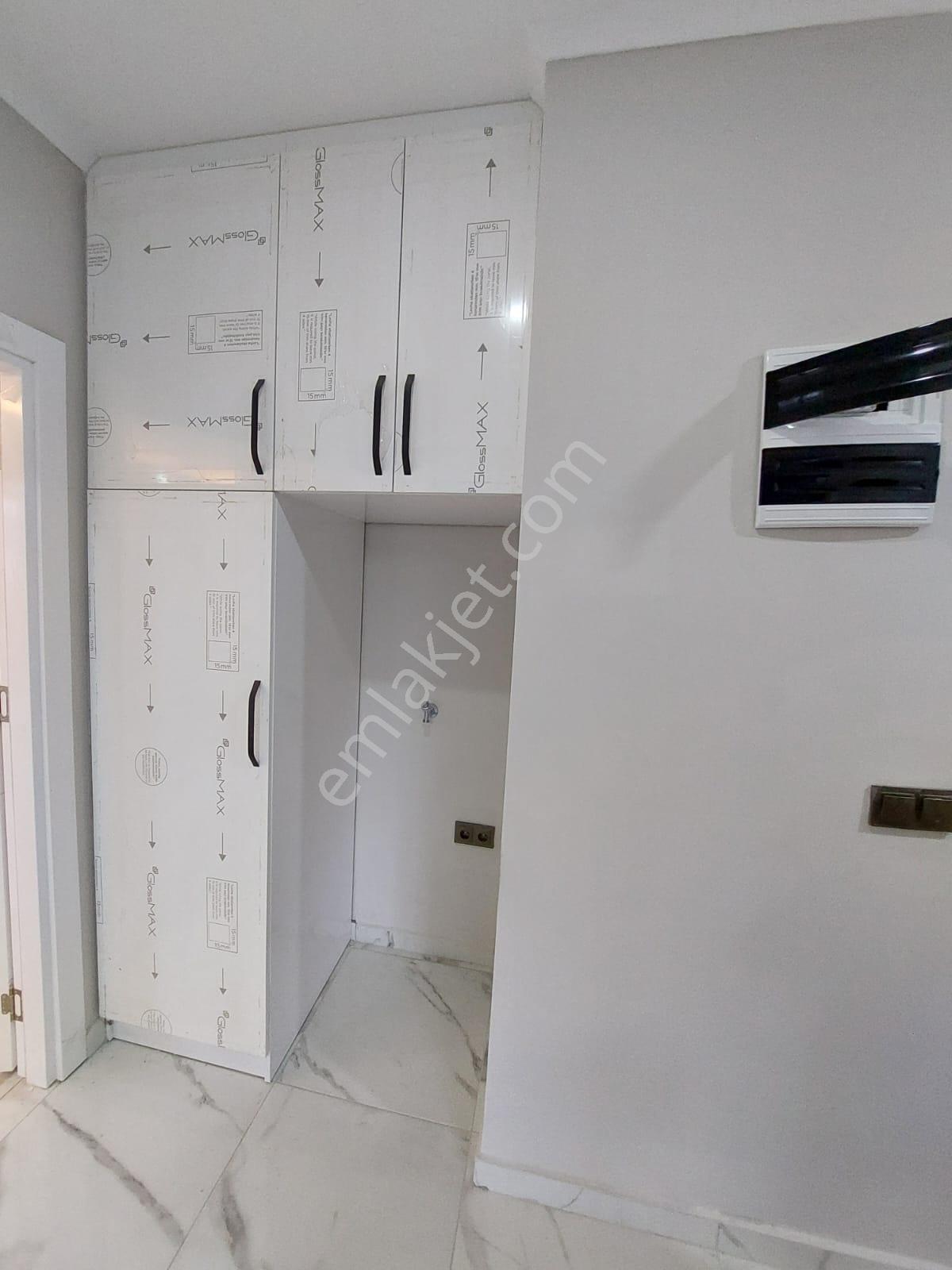 Denize Yürüme Mesafesinde | Havuzlu Sitede 2+1 Dubleks Yaşam - Görsel 12