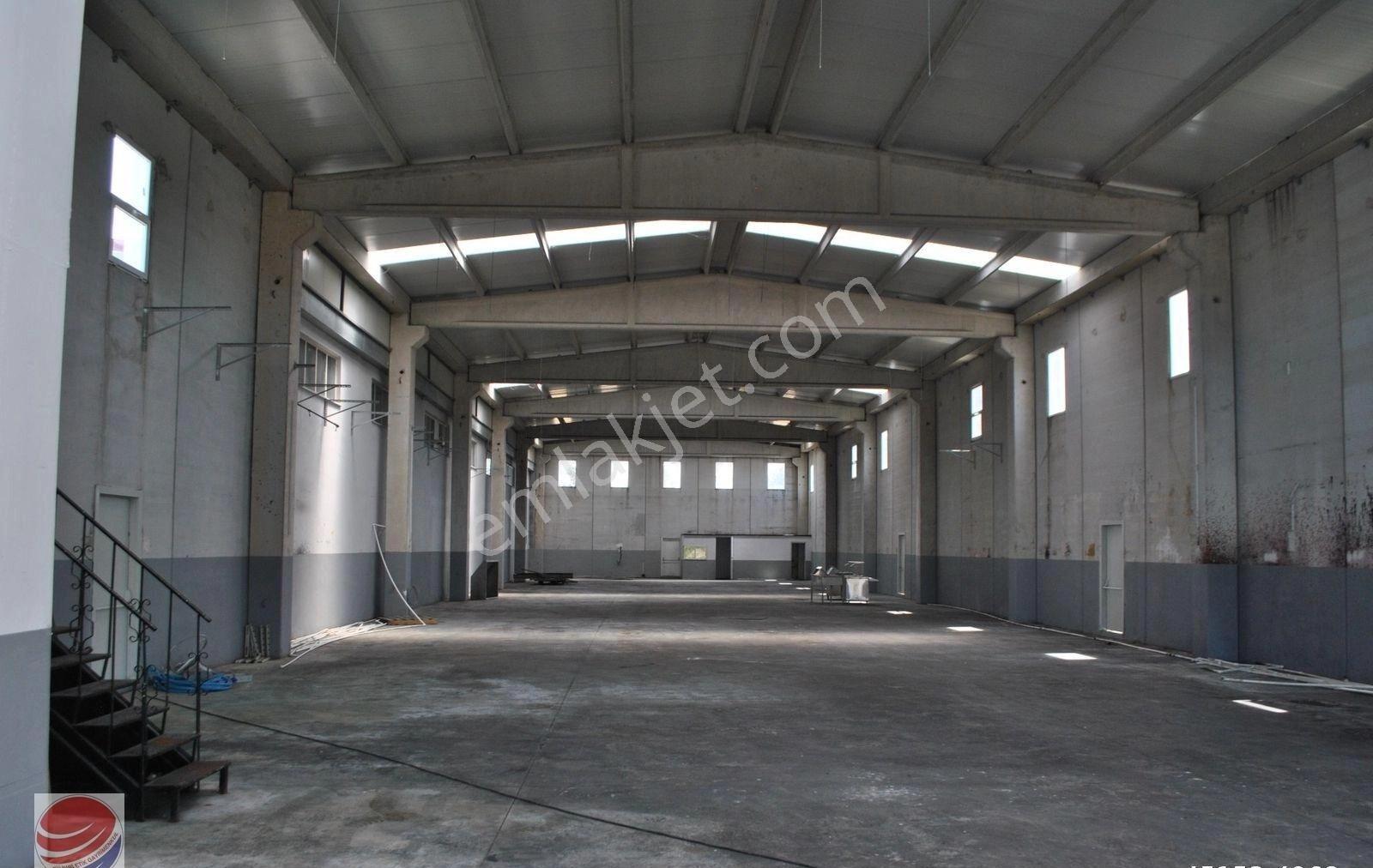 Alipaşa'da 1000 M2 Üretim Ve Depolamaya Uygun Kiralık Bina .. - Görsel 3