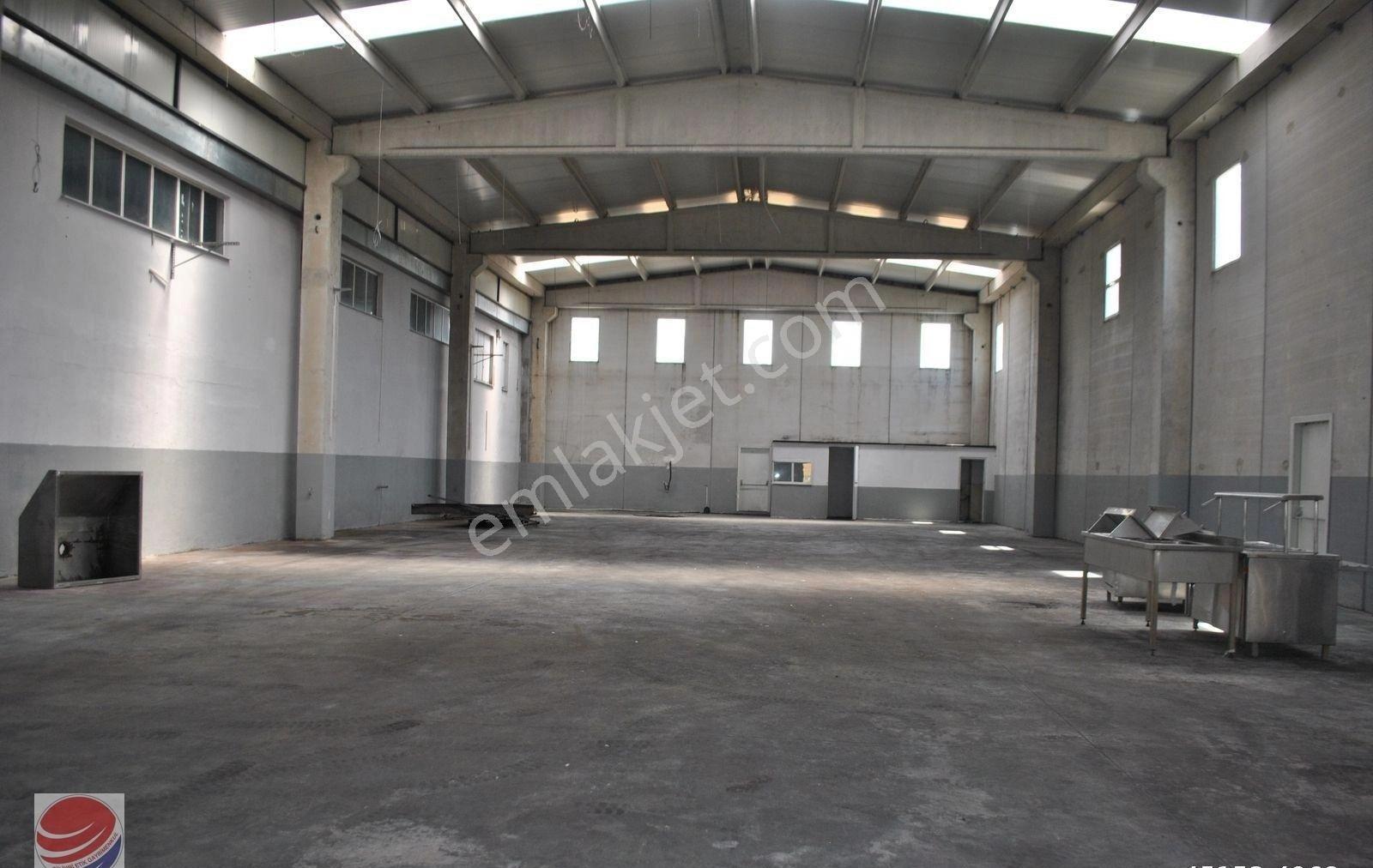 Alipaşa'da 1000 M2 Üretim Ve Depolamaya Uygun Kiralık Bina .. - Görsel 27