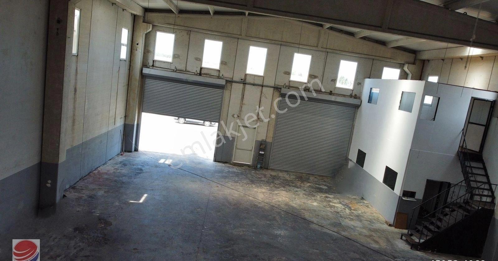Alipaşa'da 1000 M2 Üretim Ve Depolamaya Uygun Kiralık Bina .. - Görsel 11