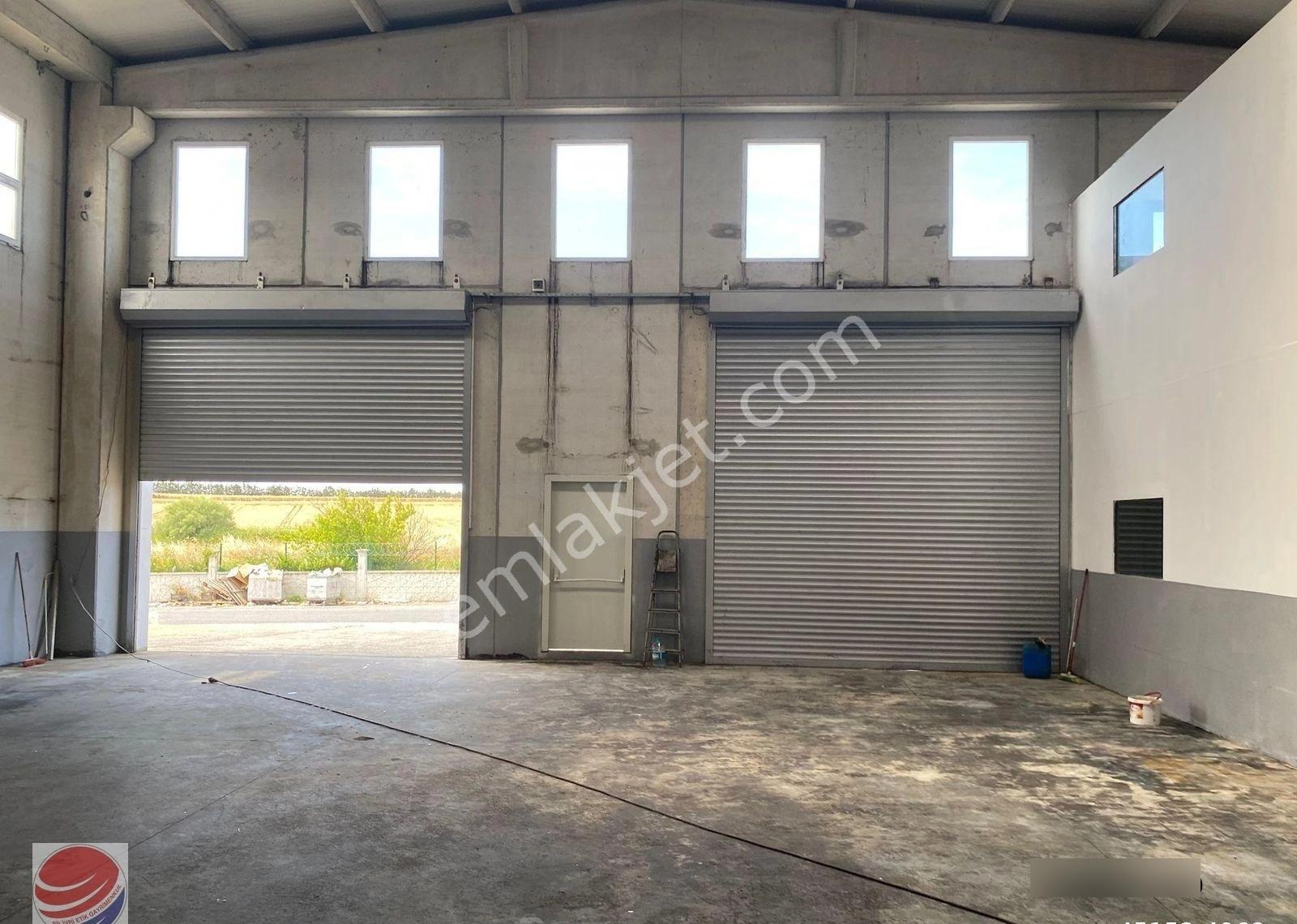 Alipaşa'da 1000 M2 Üretim Ve Depolamaya Uygun Kiralık Bina .. - Görsel 31