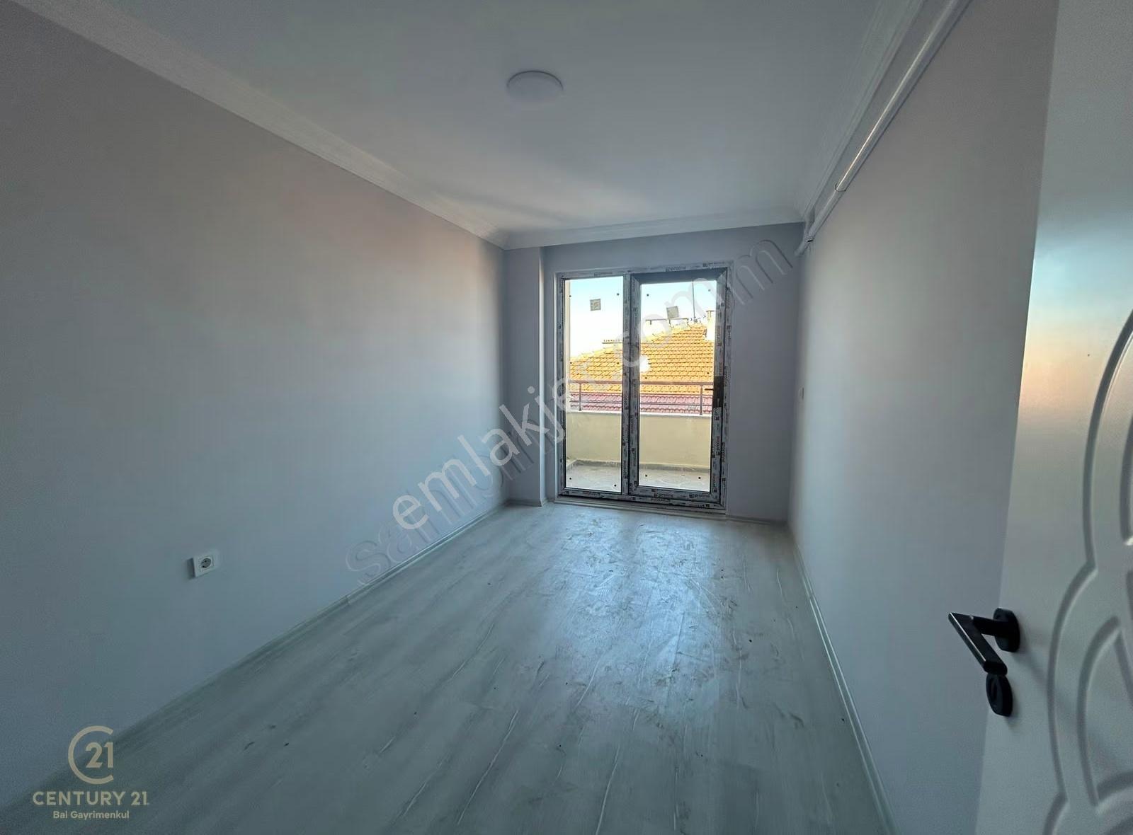C21 Bal'dan Kasaplar Mah. 1+1 Kiralık Daire - Görsel 11