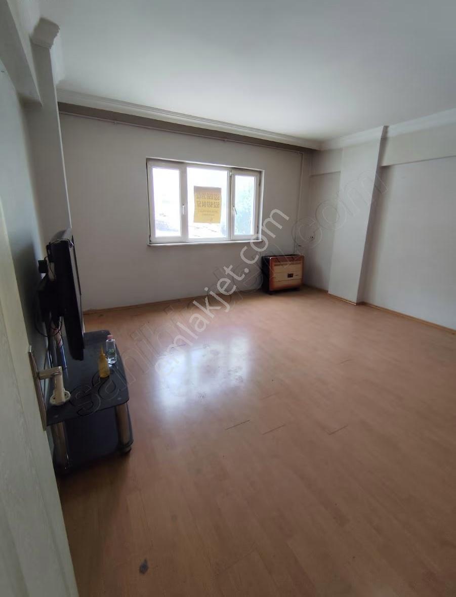 Esentepe Mh 1.kat 120m2 2+1 Kiralık - Görsel 2