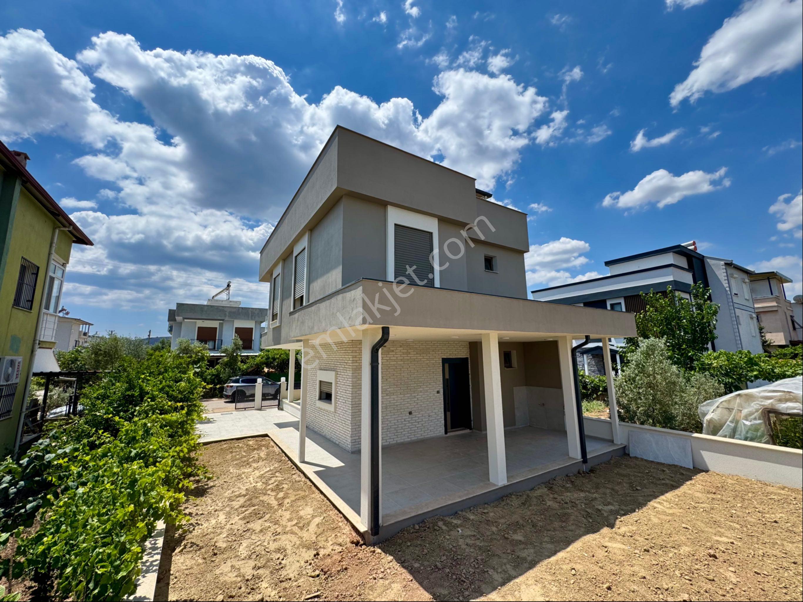 İzmir Seferihisar Doğanbey‘de 200 Metre² İçinde Satılık 3+1 Tek Müstakil Villa - Görsel 8