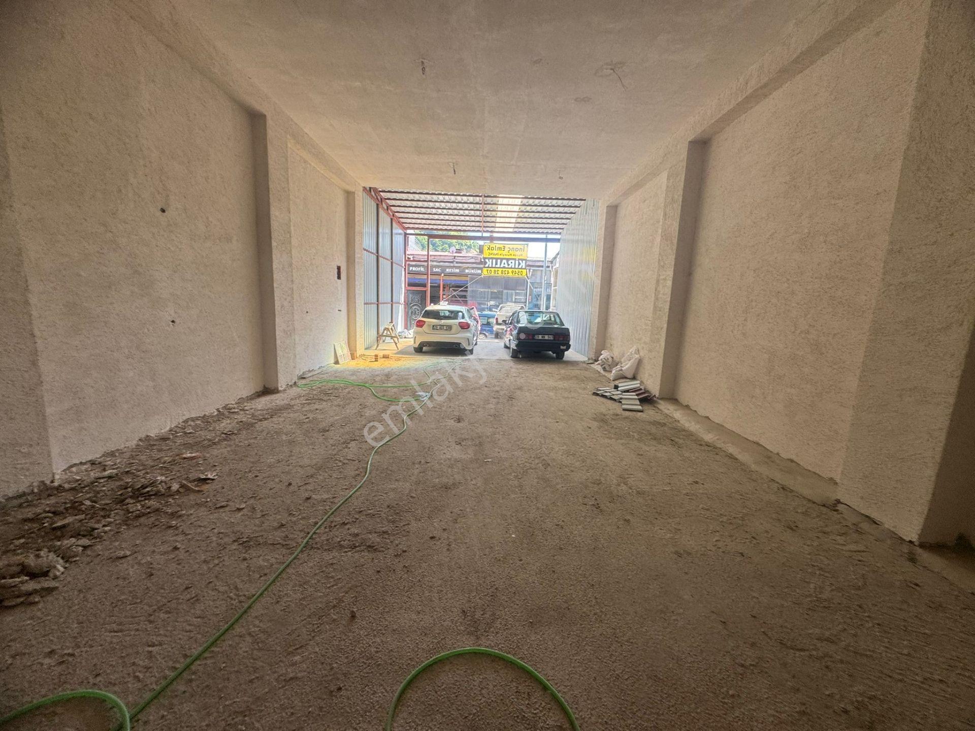İnanç Emlaktan Giresun Büyük Sanayi Sitesinde Kiralık 300 M2 Dükkan