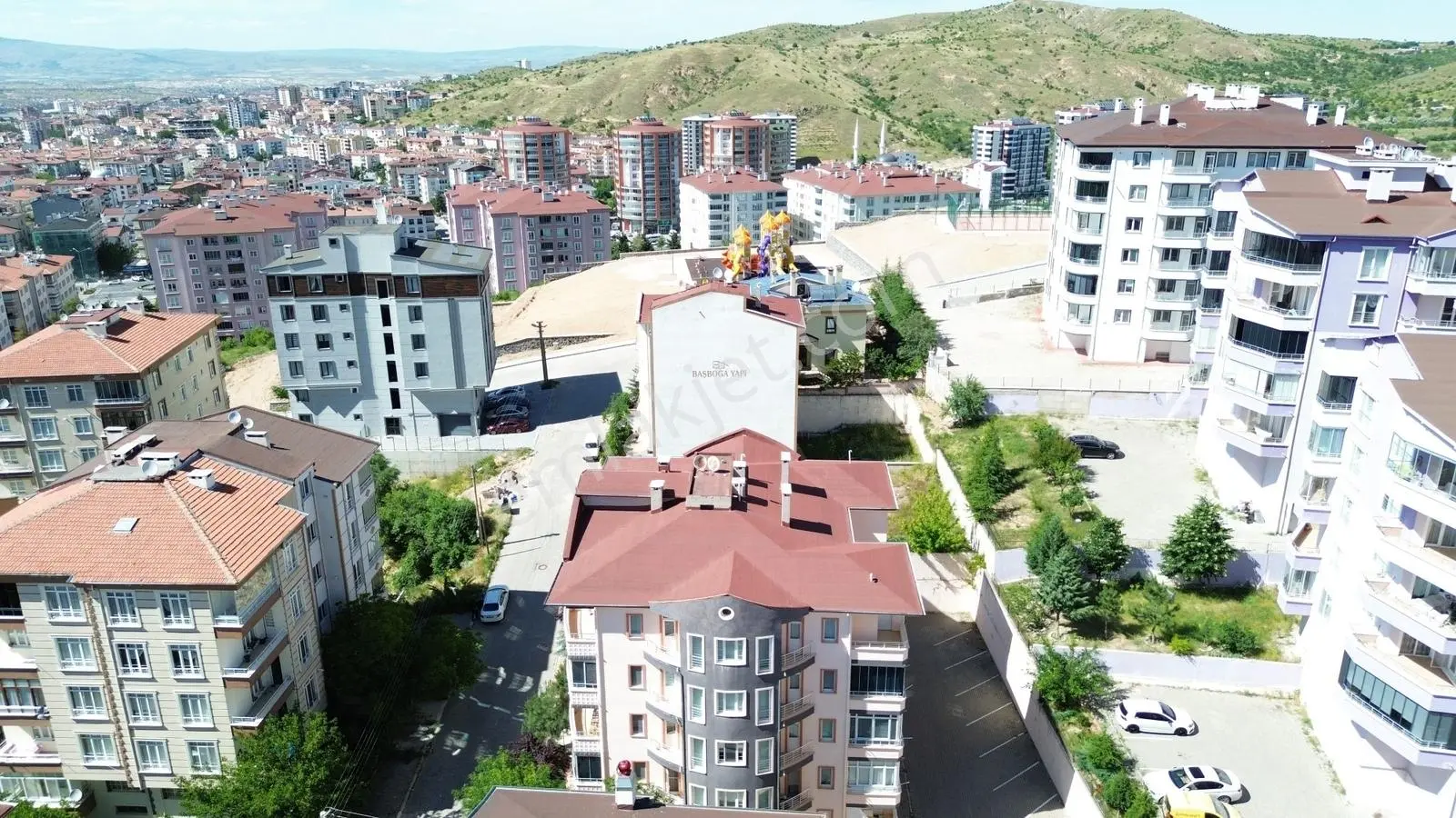 Esentepe Mahallesi'nde Satılık Fırsat 4+1 Lüks Daire - Görsel 3