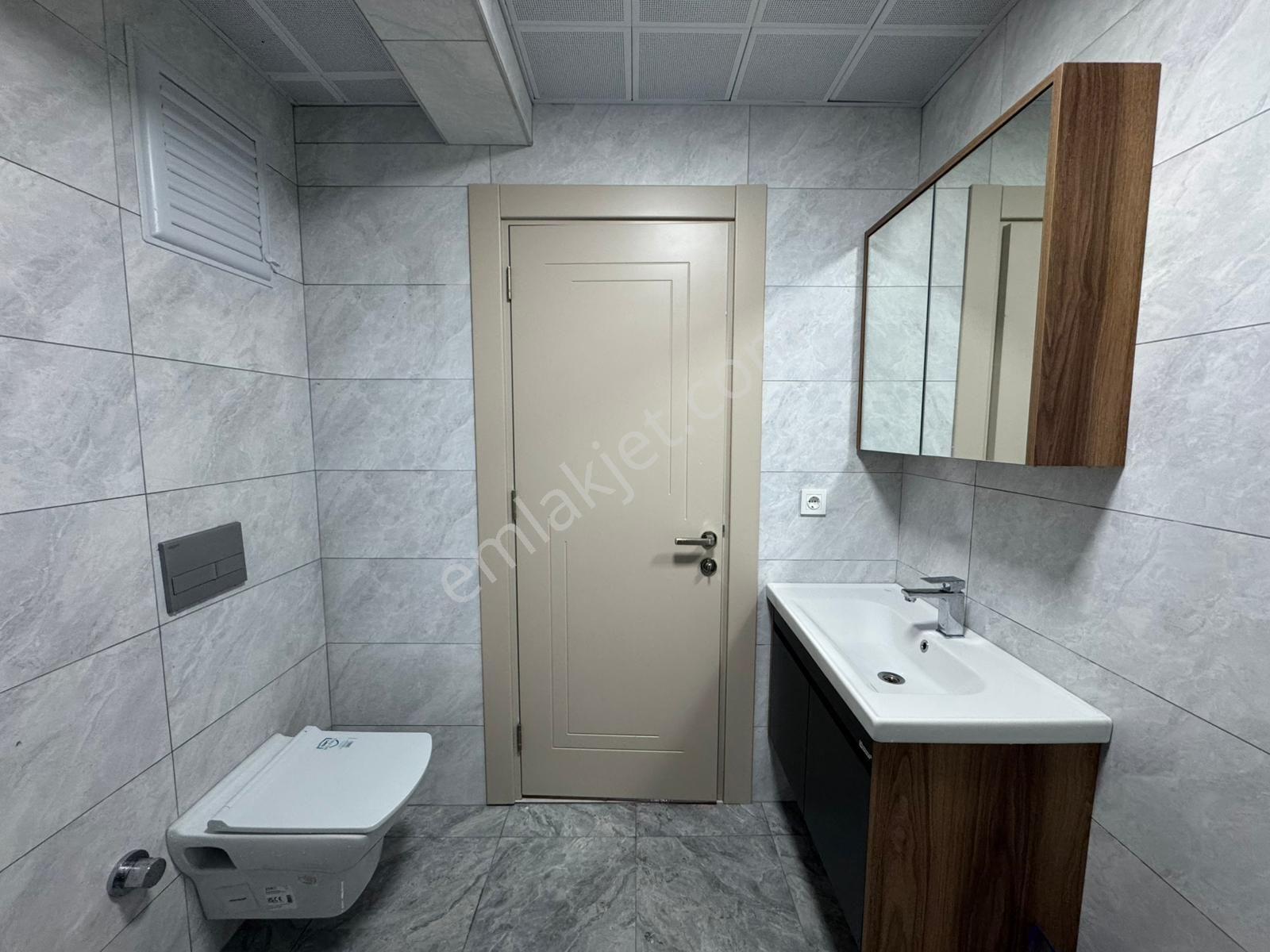 Merpa Emlak'tan İstasyon Mah'de Site İçerisinde Kiralık Kombili Cam Balkon Sıfır 2+1 - Görsel 19