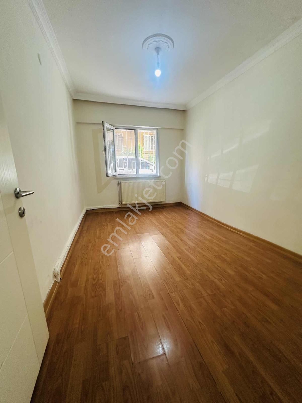 Çekmeköy Vuralkent Sitesi 2+1 Geniş Ve Ferah Kiralık Daire - Görsel 21