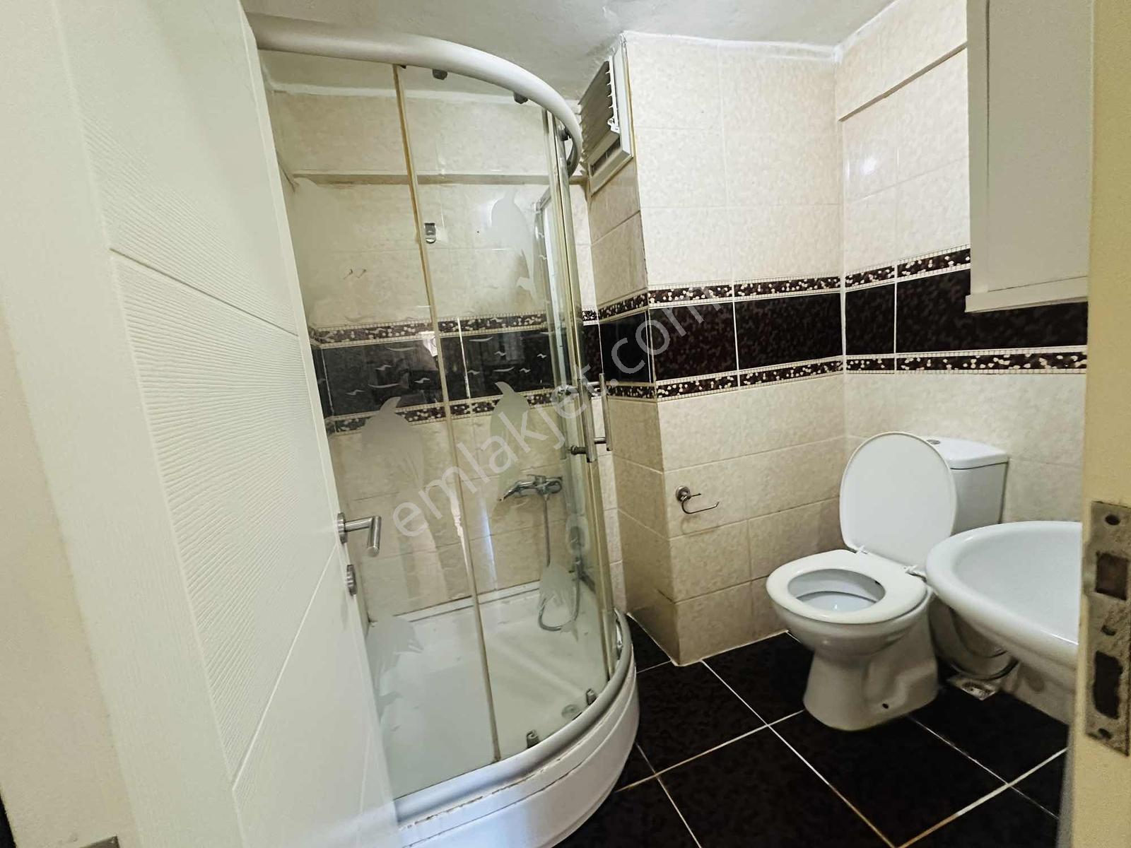 Çekmeköy Vuralkent Sitesi 2+1 Geniş Ve Ferah Kiralık Daire - Görsel 28
