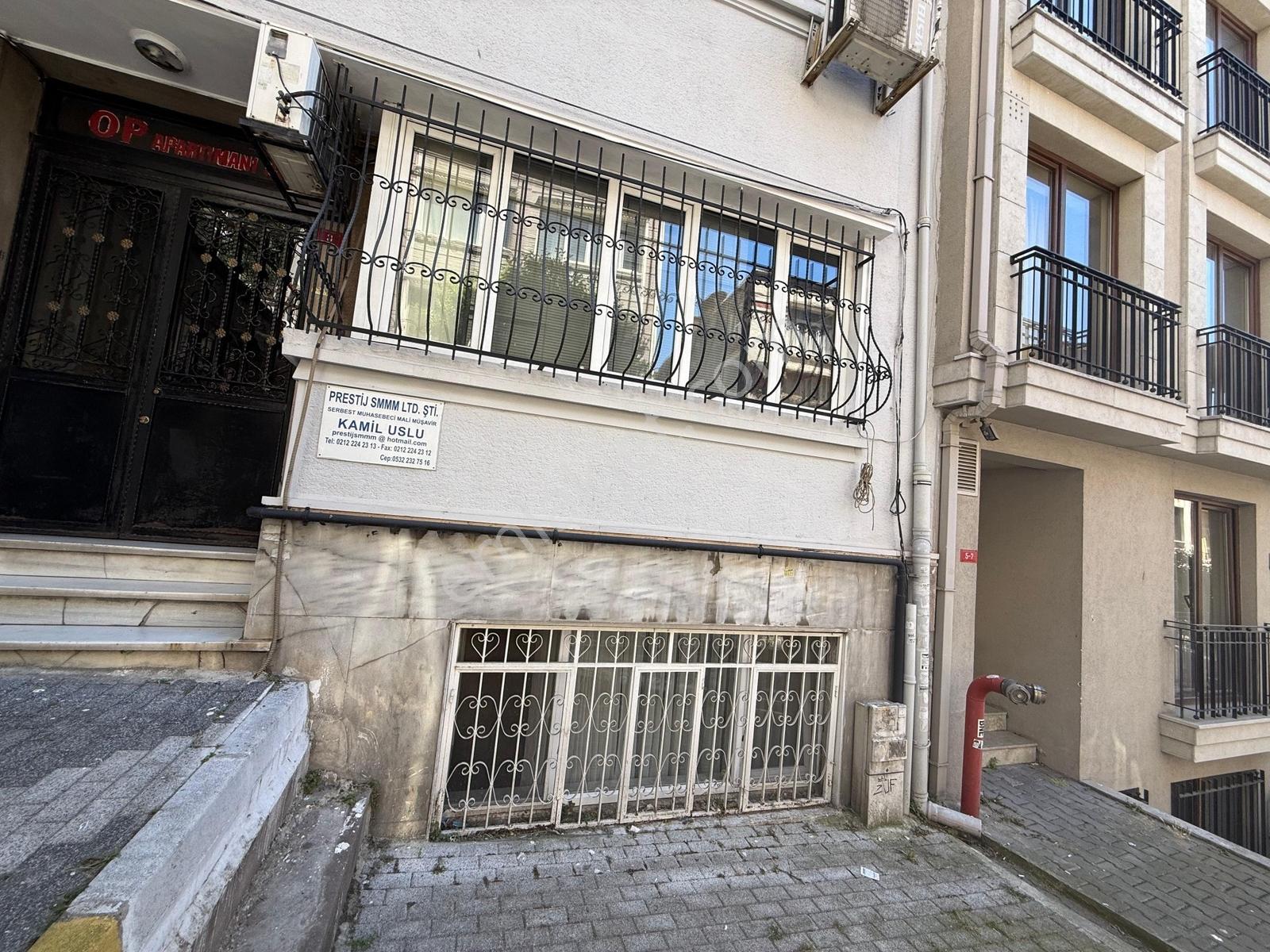 Şişli Harbiye Mah. Satılık 2+1 Daire - Görsel 9