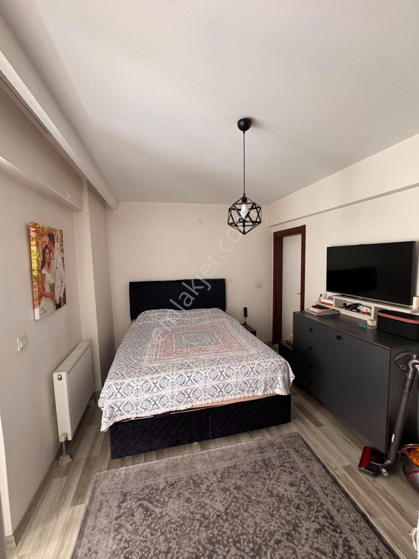 Millet Mahallesi'nde Geniş Ve Ferah 2+1 Satılık Daire | 120 M² Yaşam Alanı - Görsel 12