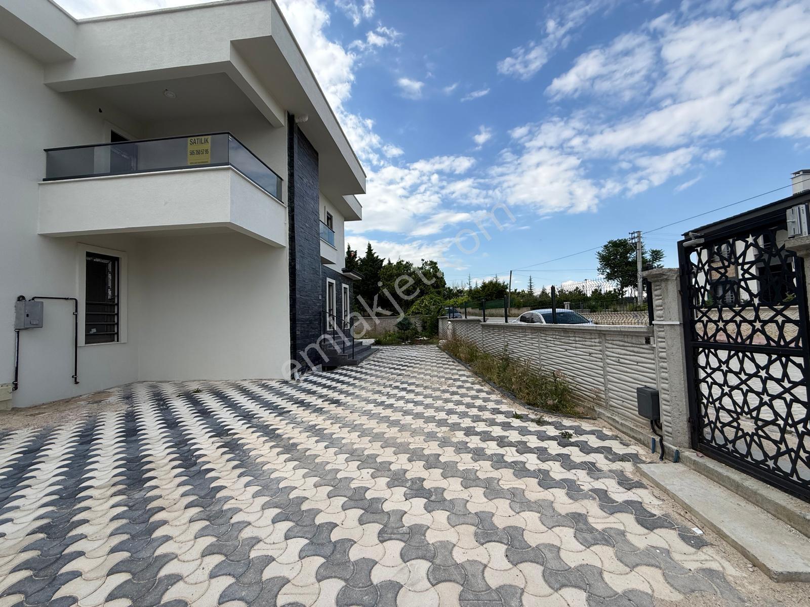Sille Ak Mah. Kelebekler Vadisi Karşısı Satılık 6+1 Lüks Villa - Görsel 27