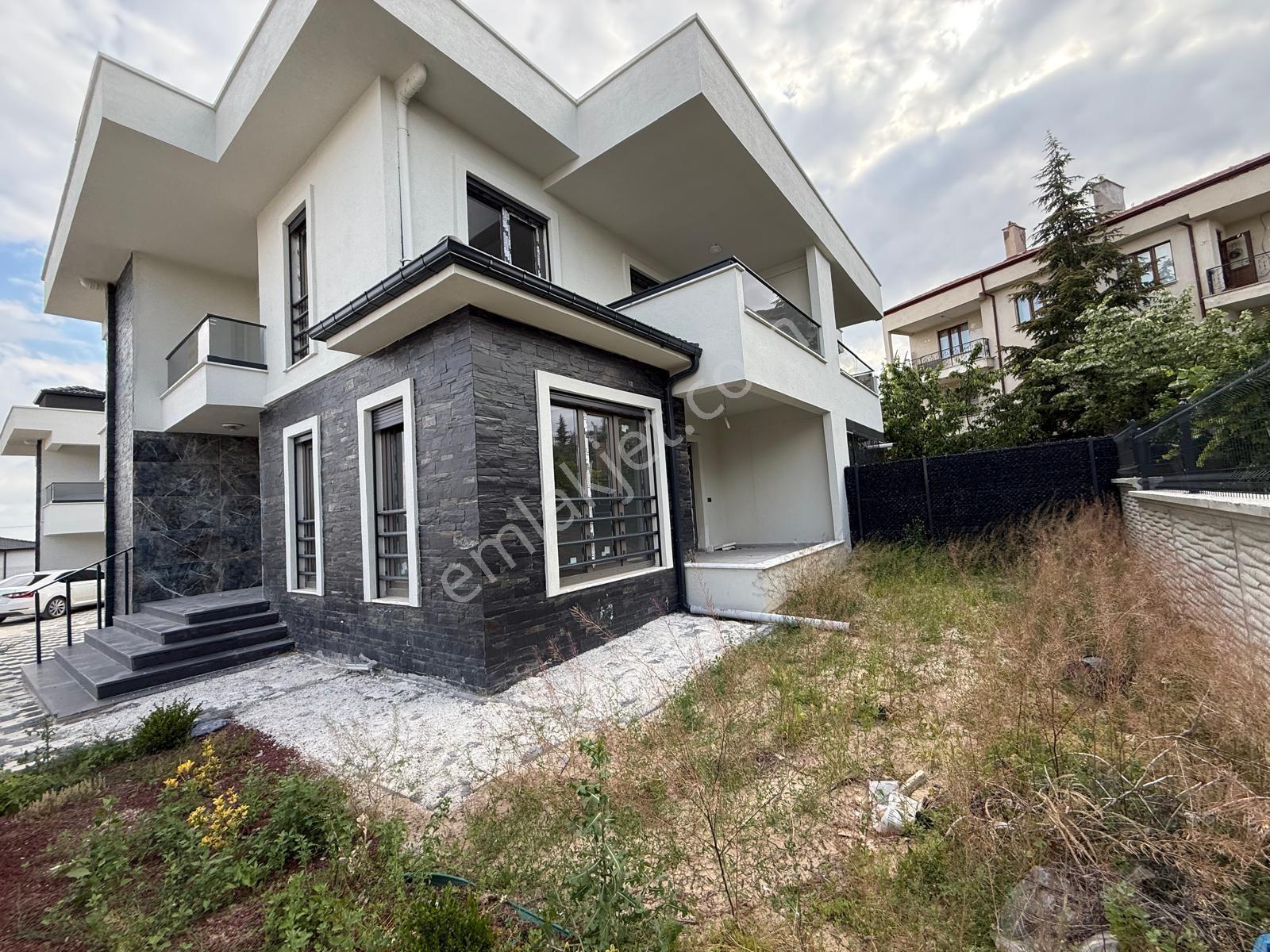 Sille Ak Mah. Kelebekler Vadisi Karşısı Satılık 6+1 Lüks Villa - Görsel 22