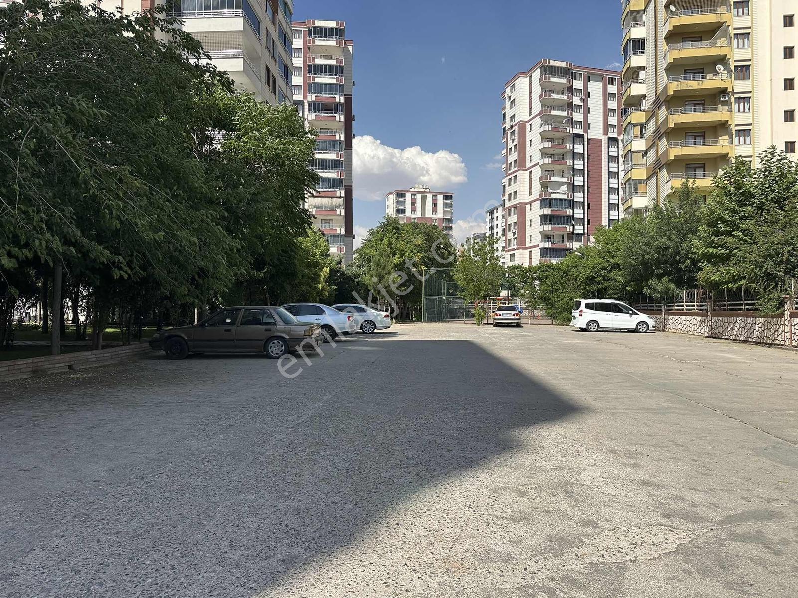 3. Sanayi Sitesi Civarında Satılık 3+1 Daire - Görsel 32