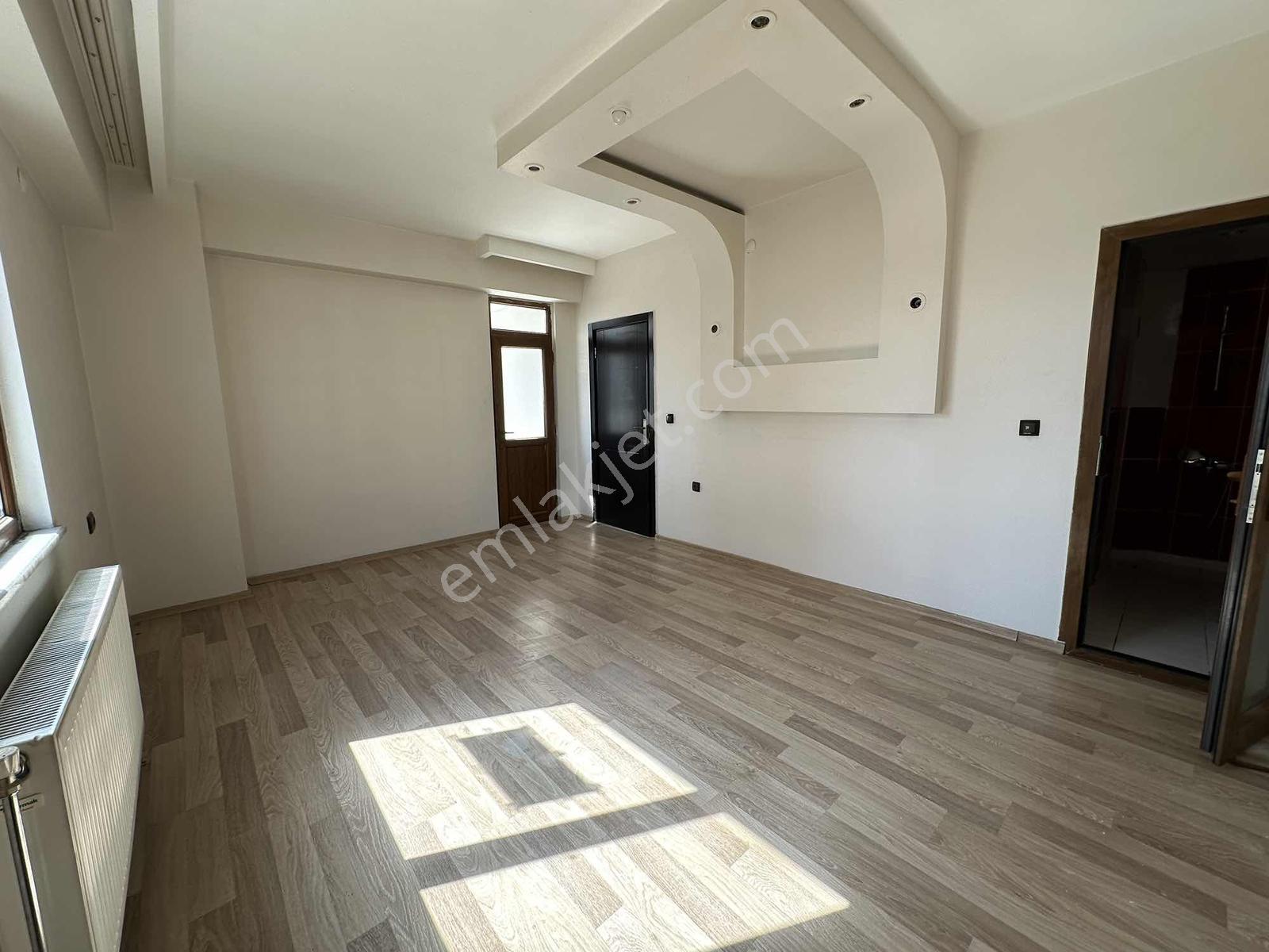 3. Sanayi Sitesi Civarında Satılık 3+1 Daire - Görsel 5