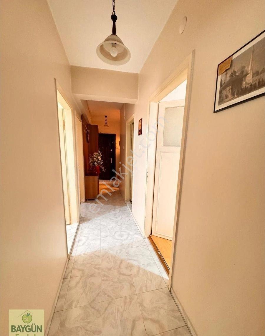 Yeşilyurt Kiralık Daire 3+1 Ara Kat Emniyet Binası Yanı