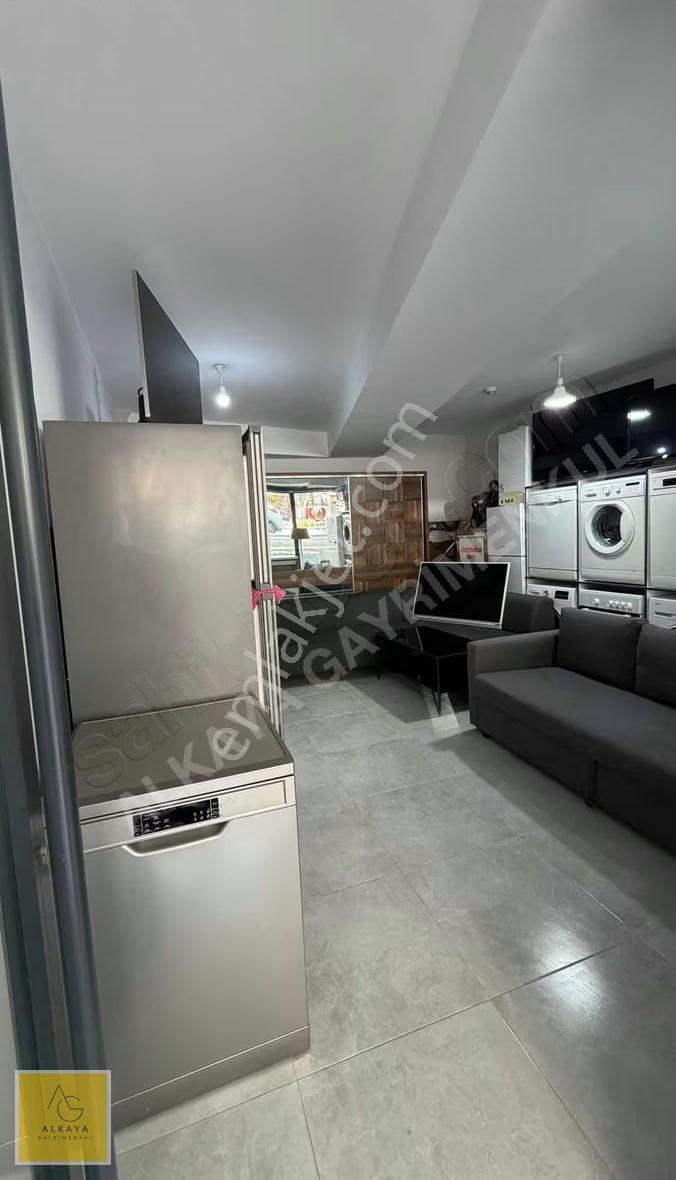 Küçükyalı Rüştü Sarp Cad. Satılık 36m² Dükkan - Ön Cephe - Görsel 16