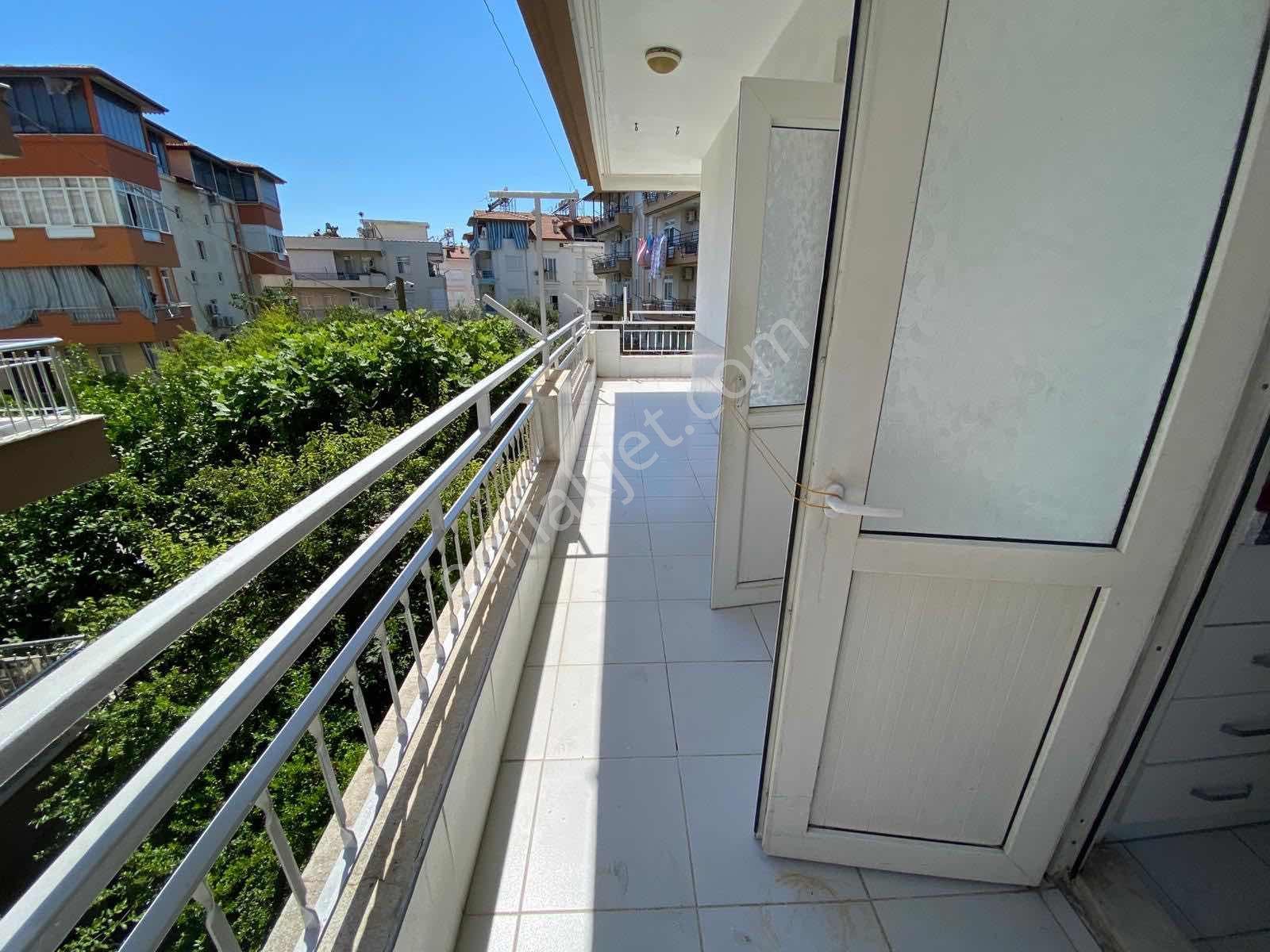 İnfo Gayrimenkul Barboros Cad 3+1 Kiralık Daire 125 M2 - Görsel 9