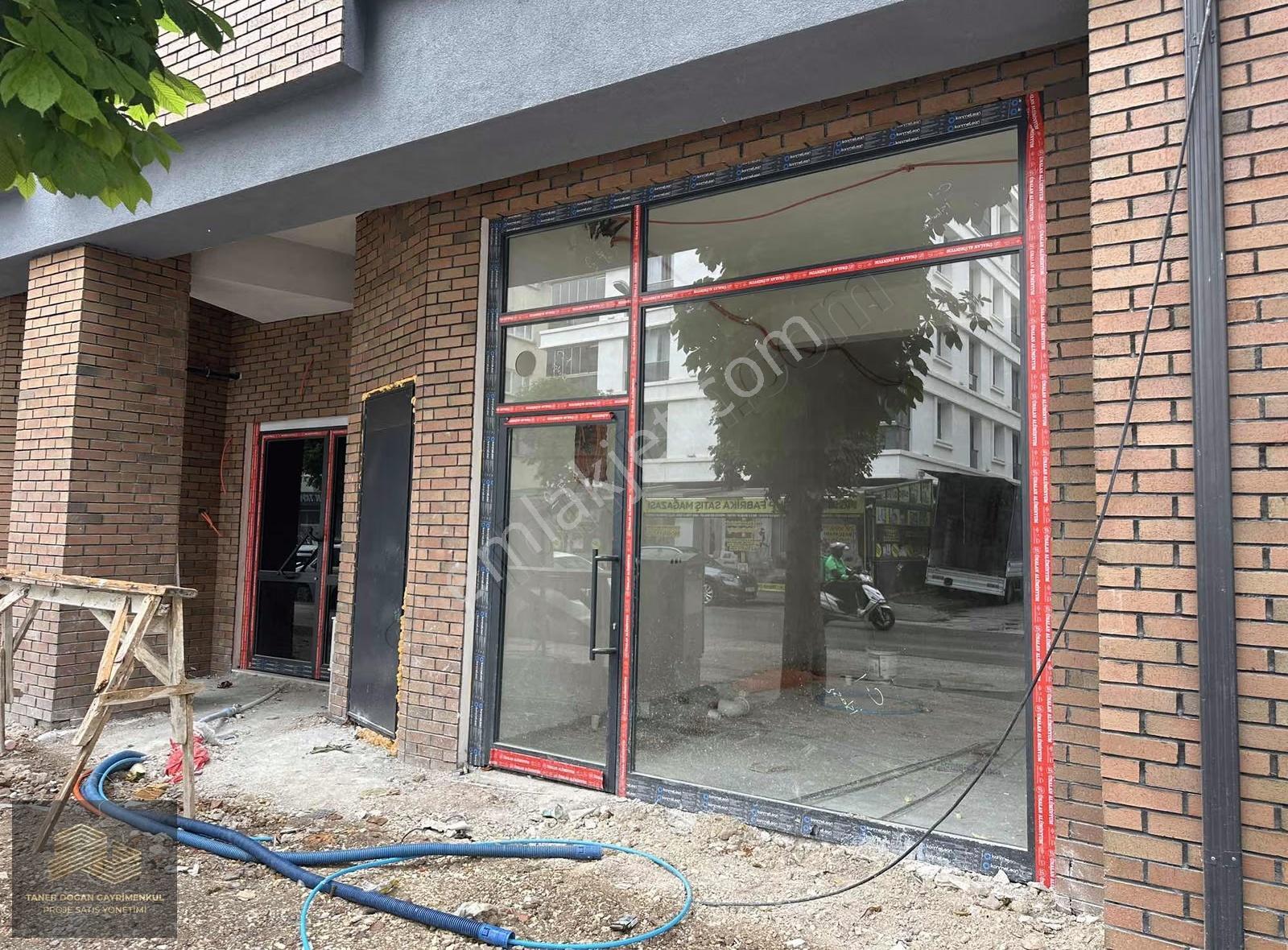 Orhan Oğuz Caddesi Üzeri 240m2 Sıfır Dükkan - Görsel 6