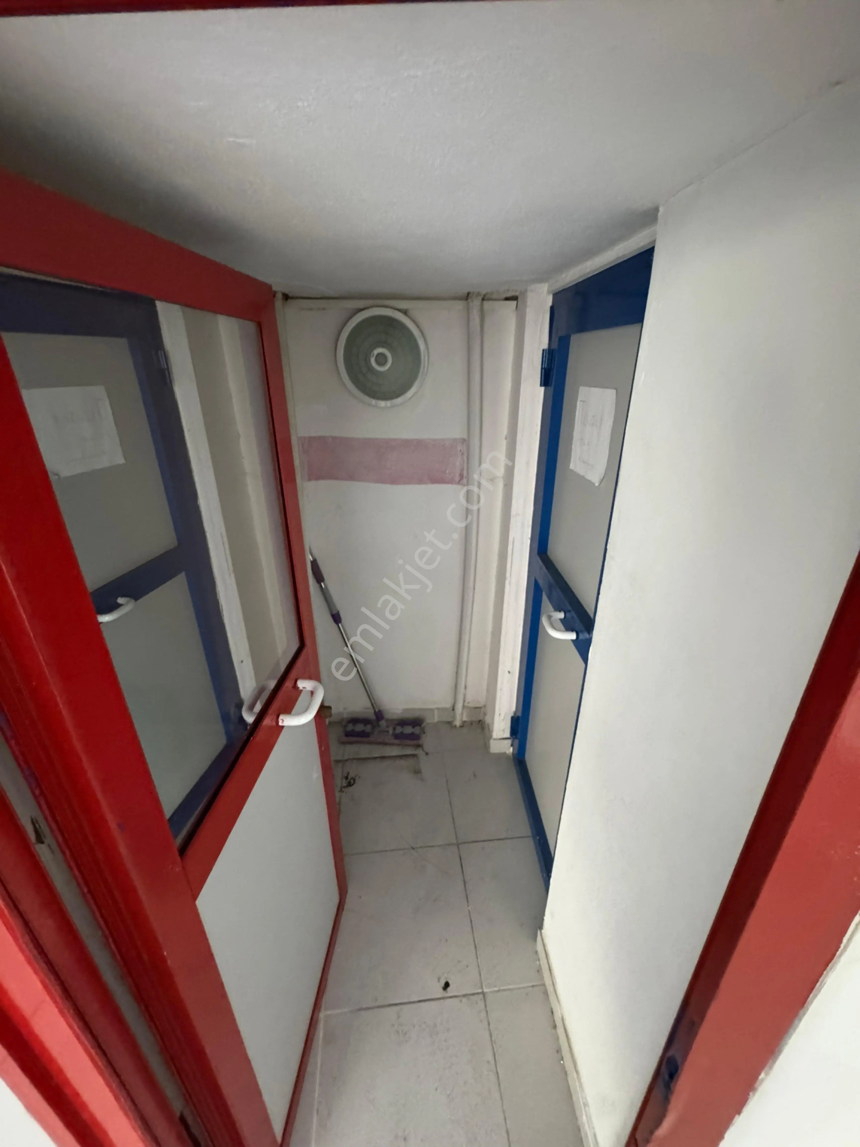 Beyoğlu Kadımehmet Efendi Mahallesinde 55 M2 Satılık Dükkan - Görsel 4
