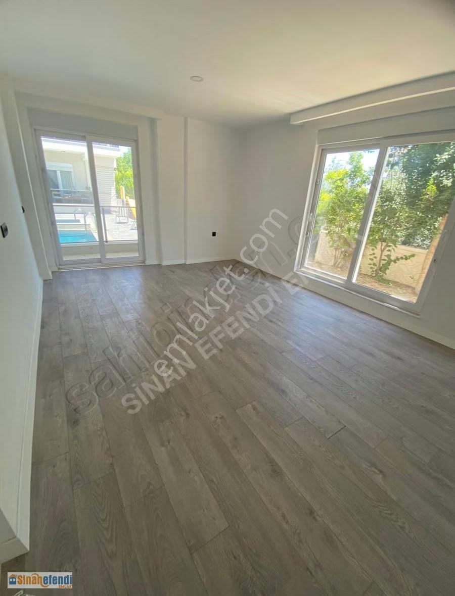 Havuzlu Sitede Sıfır 110m² Giriş Kat 2+1 - Tramvaya Çok Yakın - Görsel 2