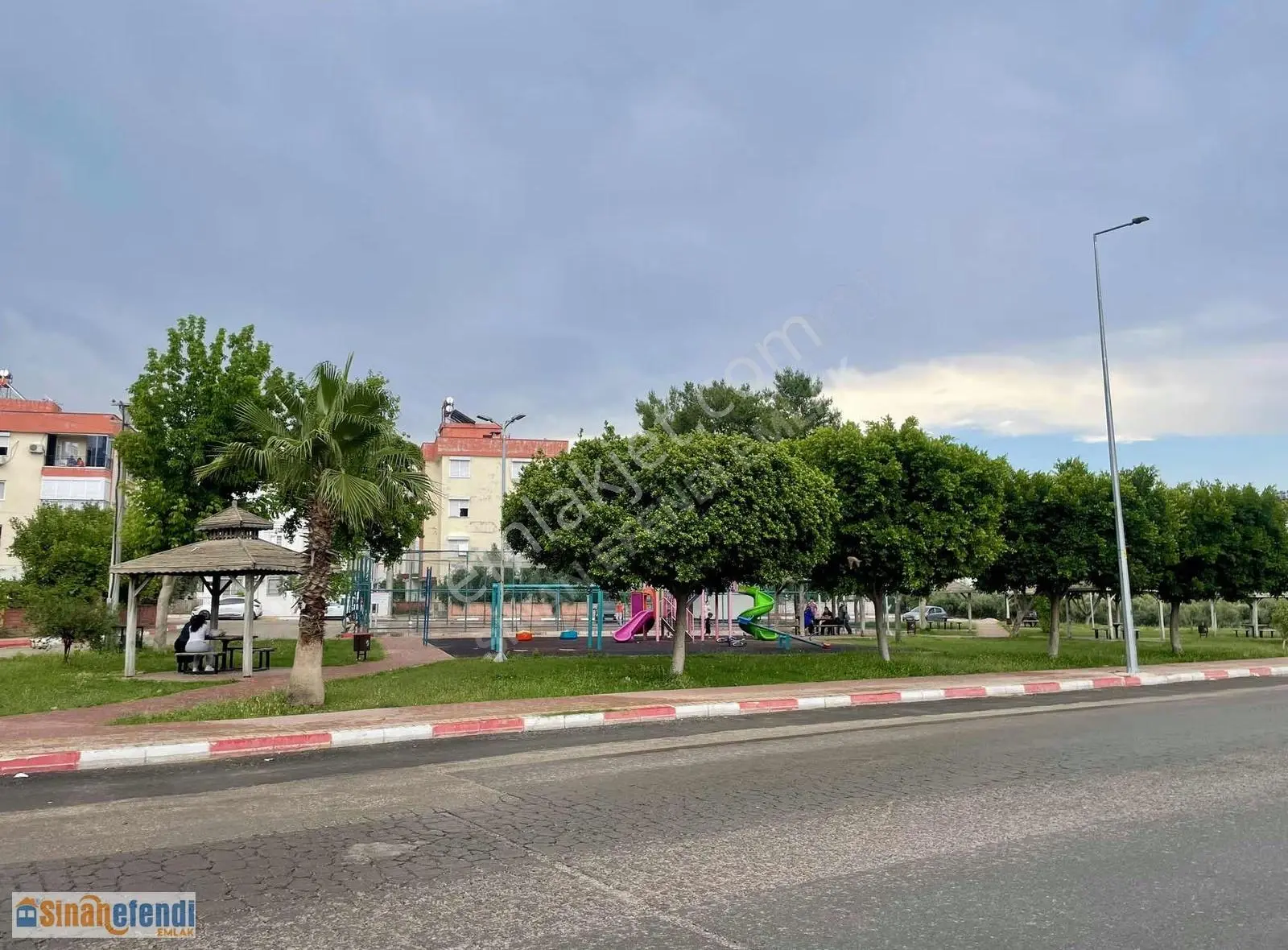 Varsak Aktoprak'da 2+1 95m² 3 Cephe 2 Balkon Kredi Uygun Daire.