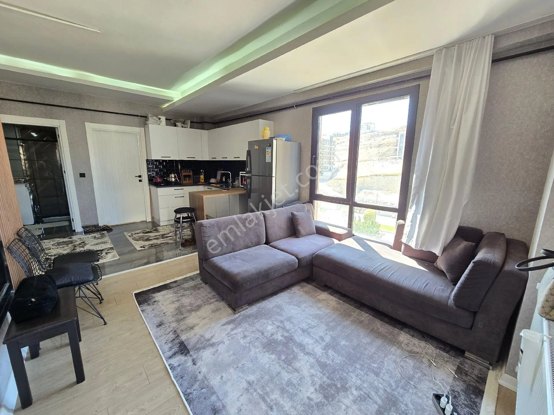 Cadde Seyran'dan Eşyalı Kiralık 1+1 Ekstra Eşyalı (memura) - Görsel 3