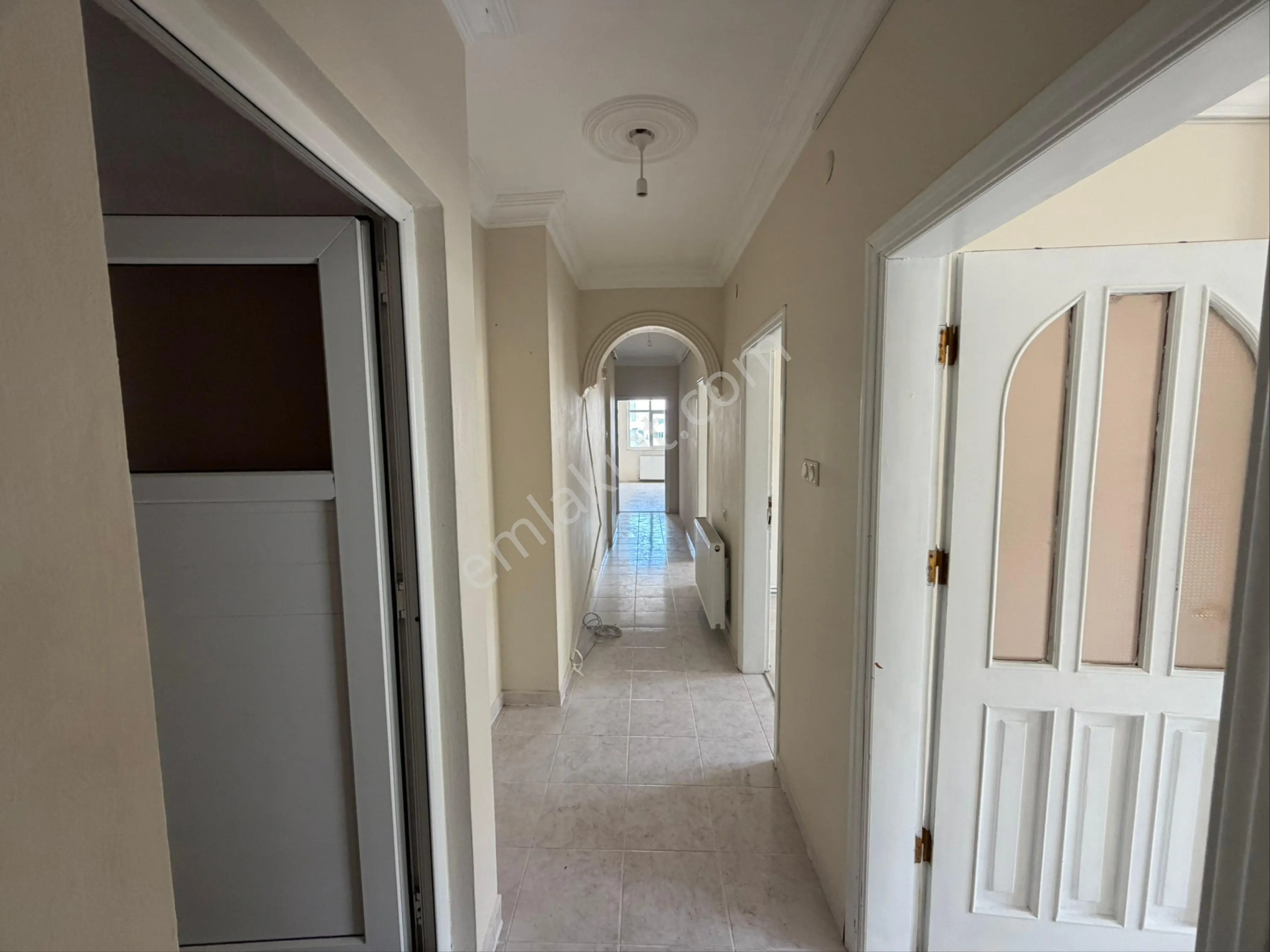 Canik Belediyesi Üstü 3+1 Asansörlü Kiralık 1 Ve 4.kat Daire - Görsel 3