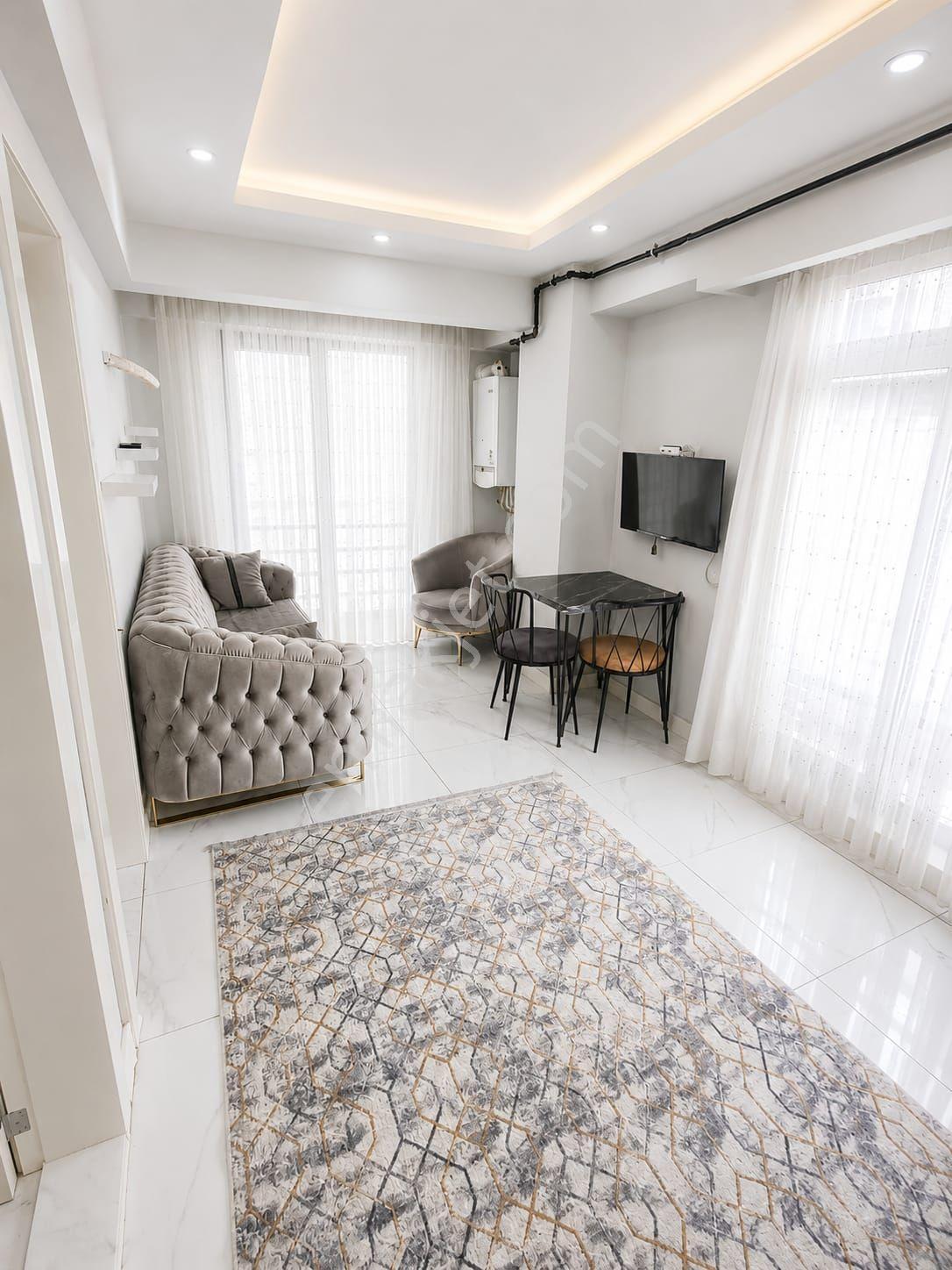 Fesleğen Mevkisinde 1+1 Satılık Apart