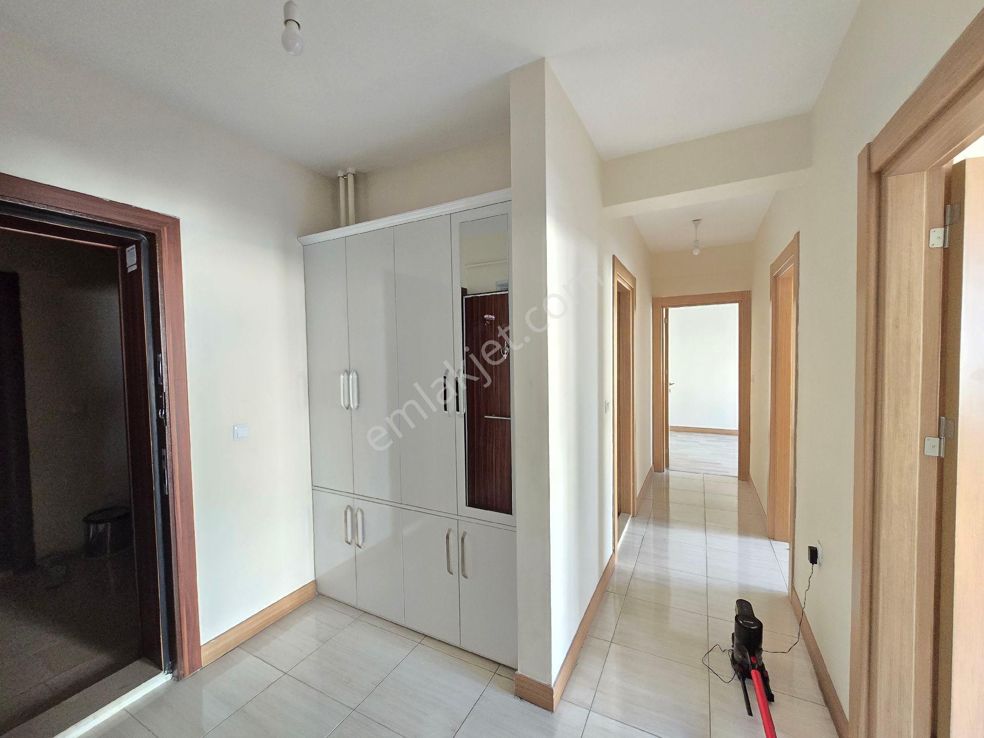 Cadde Seyran'dan Kiralık 2+1 97 M2 Arakat Sarı Toki (memura) - Görsel 7
