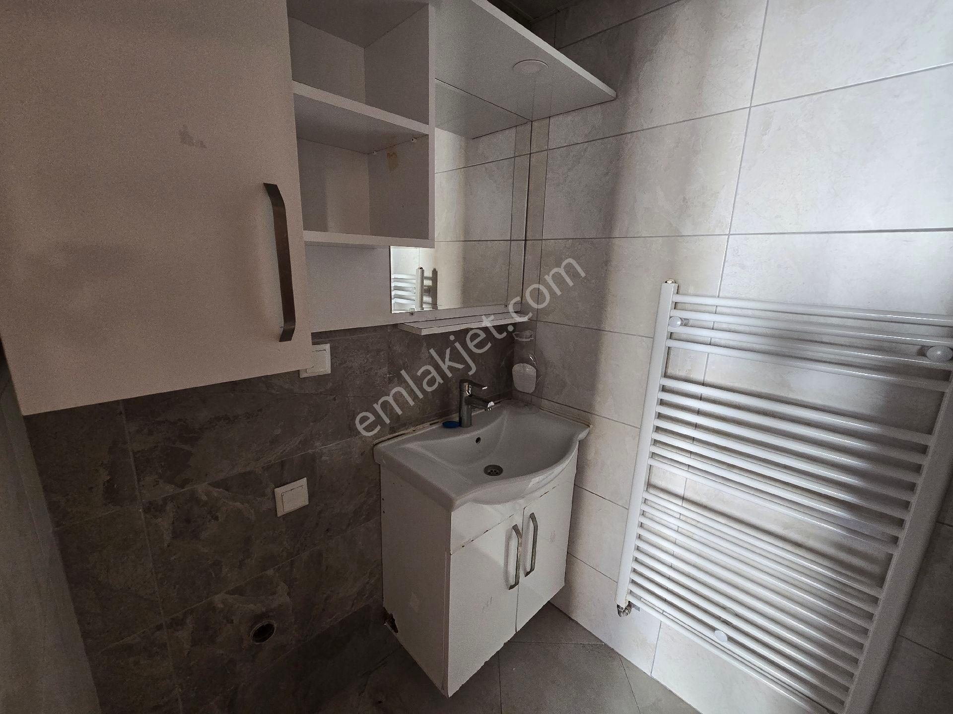 Cadde Seyran'dan Kiralık 2+1 97 M2 Arakat Sarı Toki (memura) - Görsel 13