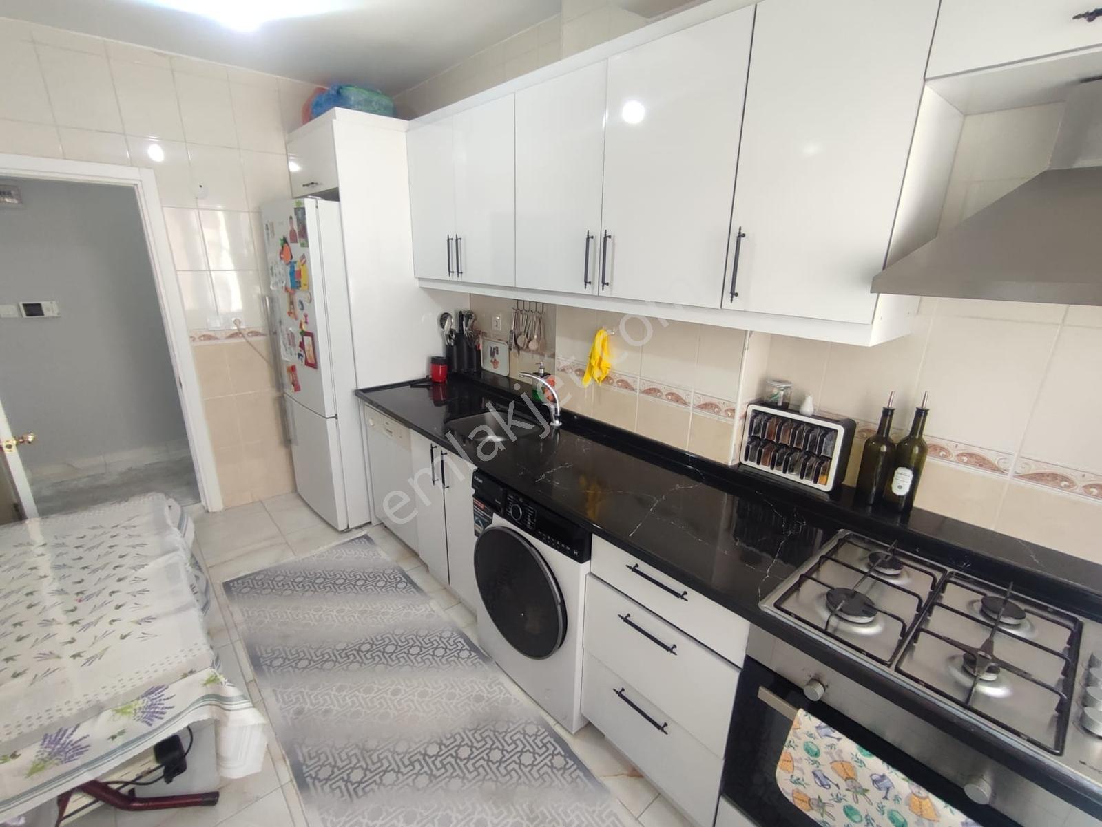 Pendik Esenler Mah. Merkezi Noktada Ara Kat 3+1 Satılık Daire - Görsel 31