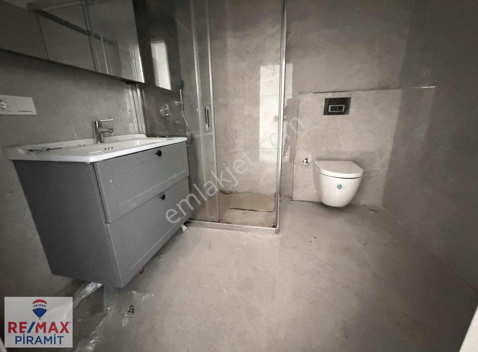 Validebağ Sitesi Özel Konum 3+1 Kiralık - Görsel 12