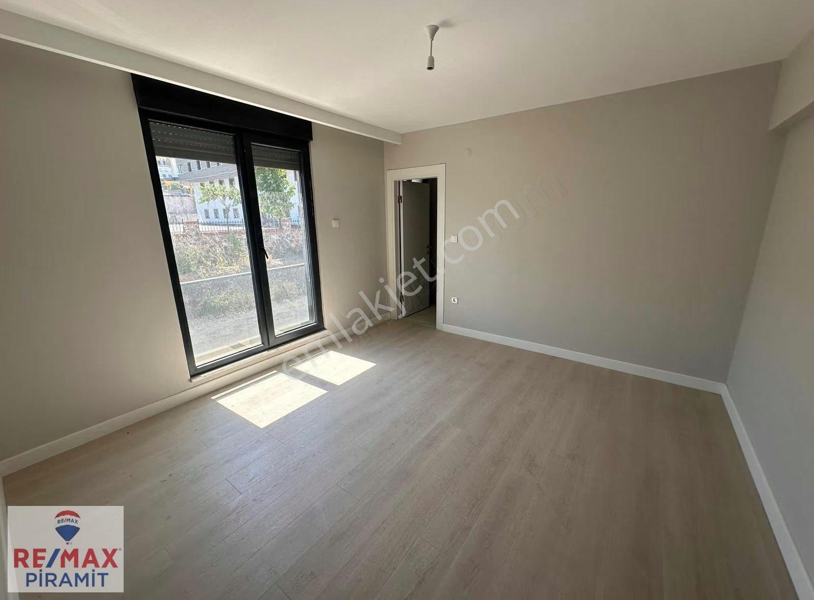 Çamlıca Sıfır Kapalı Otopark Ebeveyn Banyo 3+1 Balkonlu Daire - Görsel 16