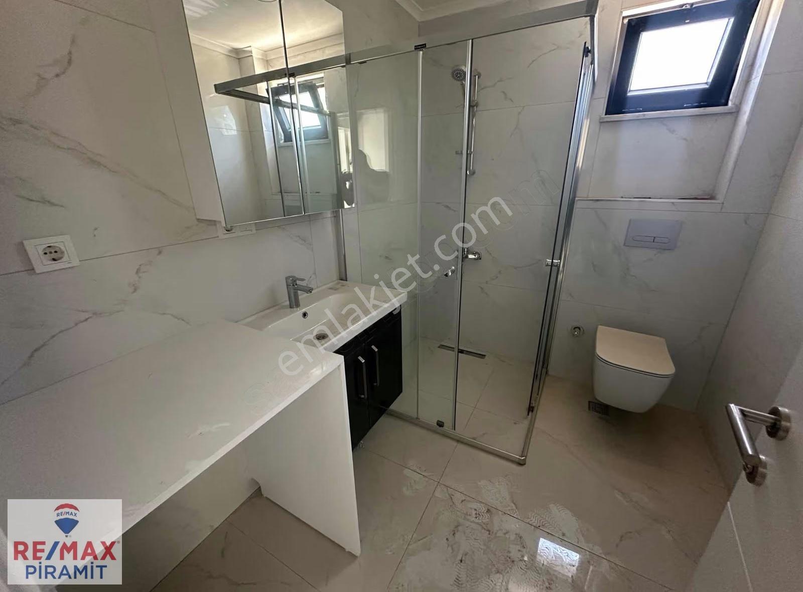 Çamlıca Sıfır Kapalı Otopark Ebeveyn Banyo 3+1 Balkonlu Daire - Görsel 9