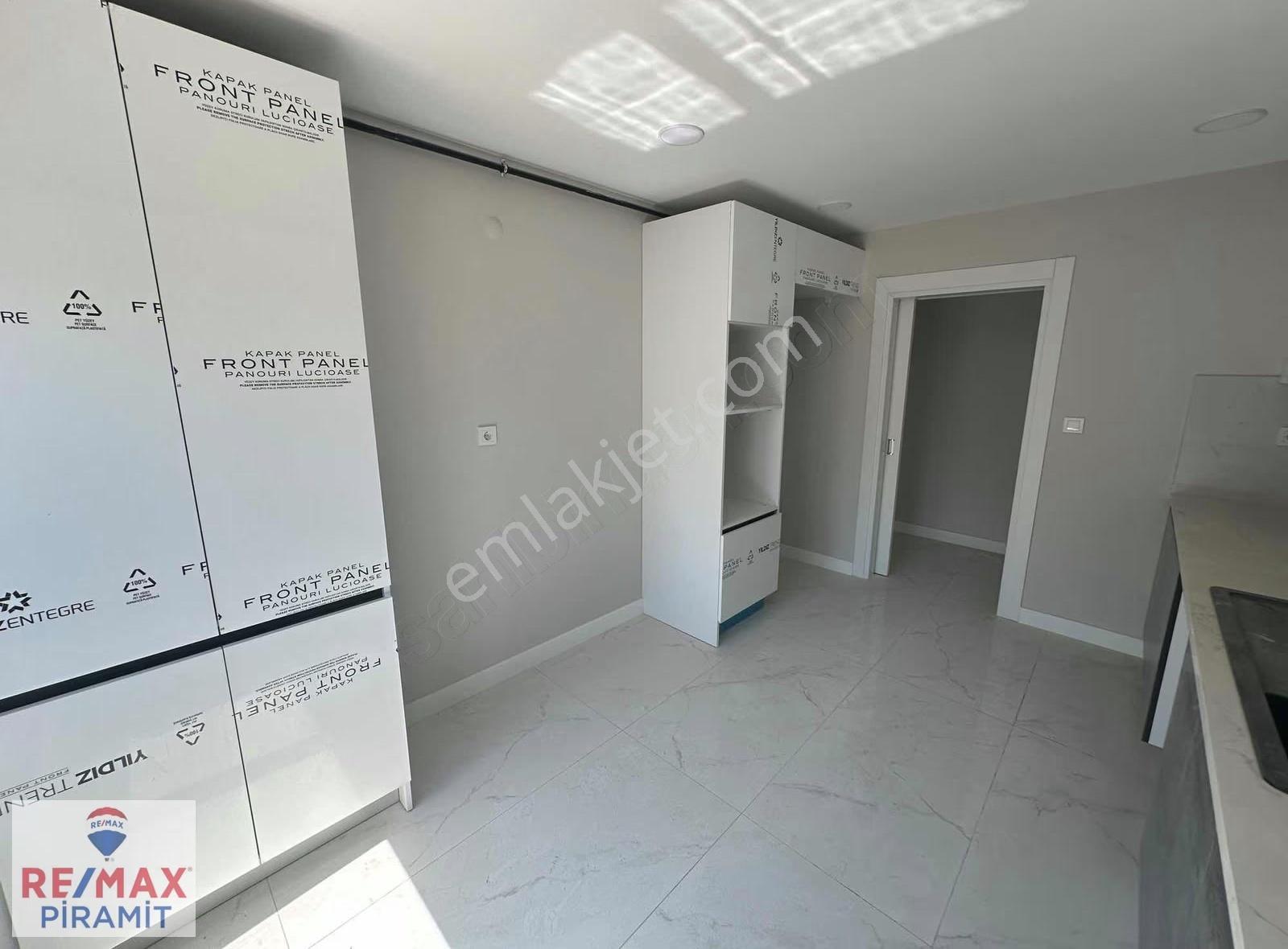 Çamlıca Sıfır Kapalı Otopark Ebeveyn Banyo 3+1 Balkonlu Daire - Görsel 11