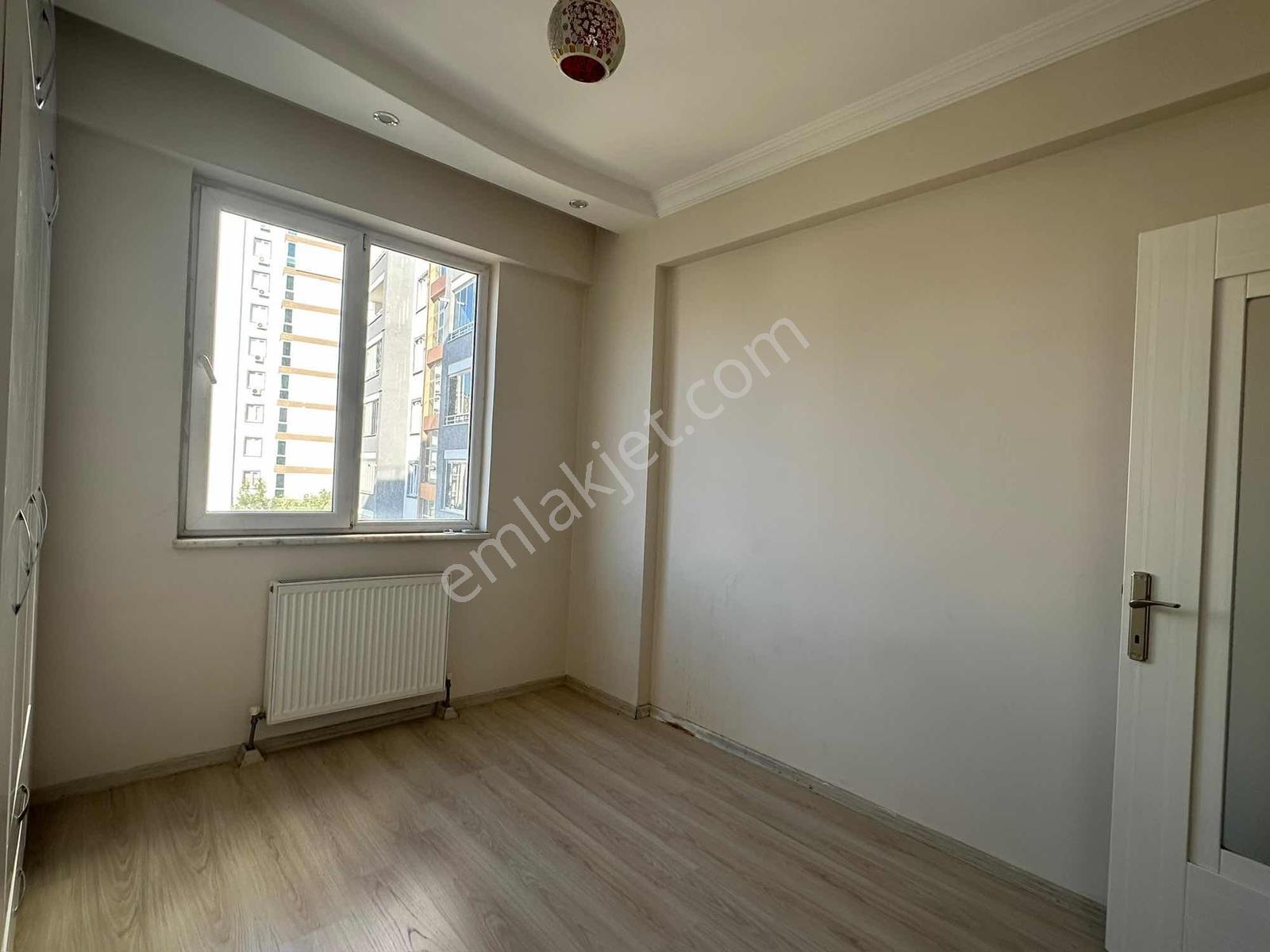 Remax Yeni Gayrimenkul'den Vadi Mahallesinde Kiralık 3+1 - Görsel 12