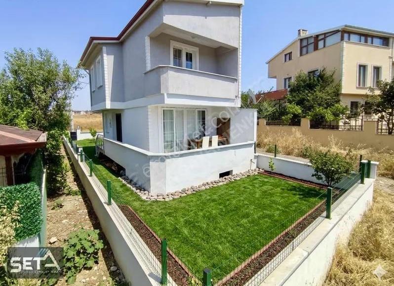꧁▇seta Grup▇꧂çardaklı-geniş Bahçe Merkezi Konumda Fırsat Villa.!