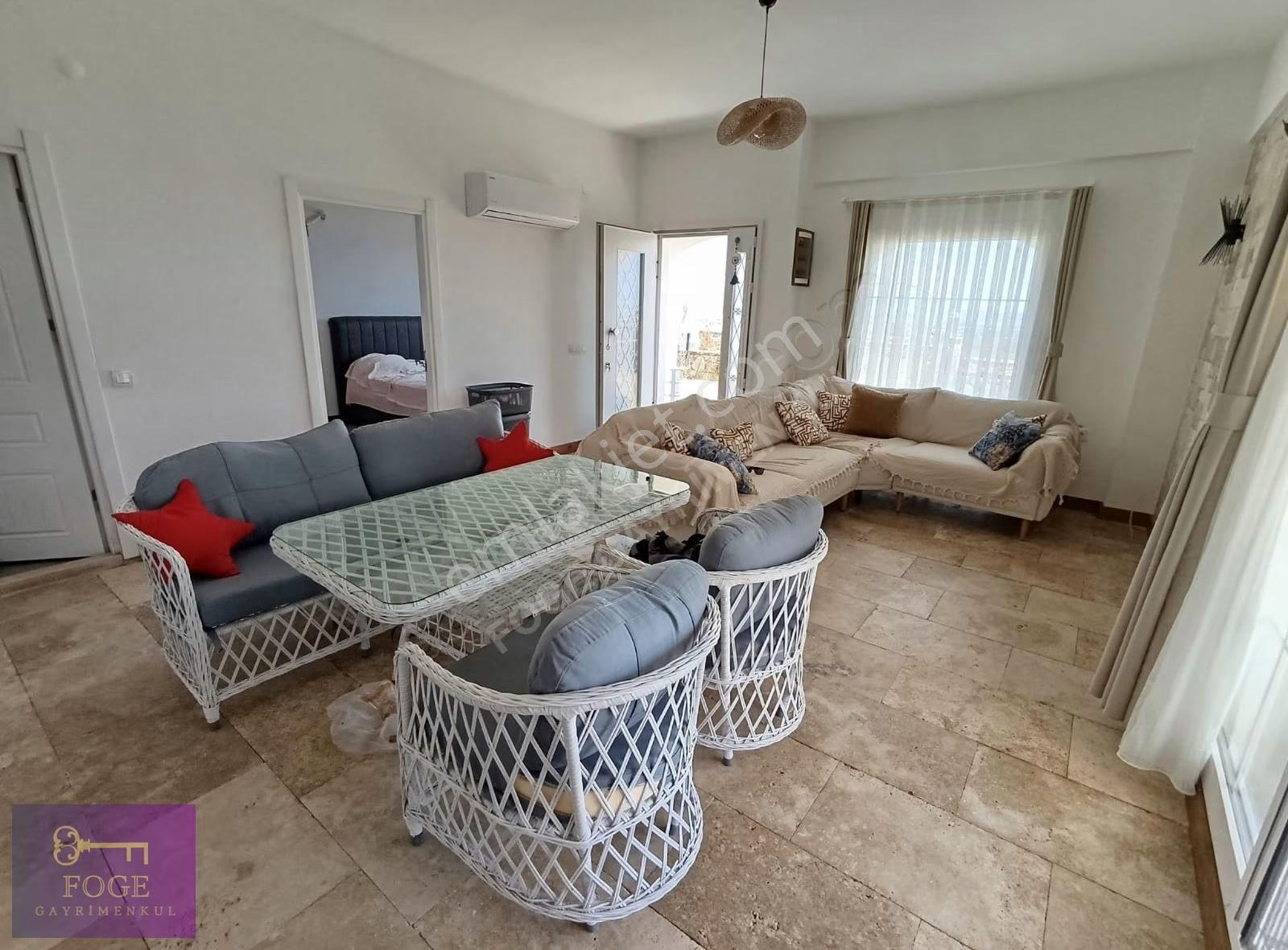 Hayat Foça'da Keyifli Yaşam Eşyalı Kiralık 1+1 Villa Katı - Görsel 3