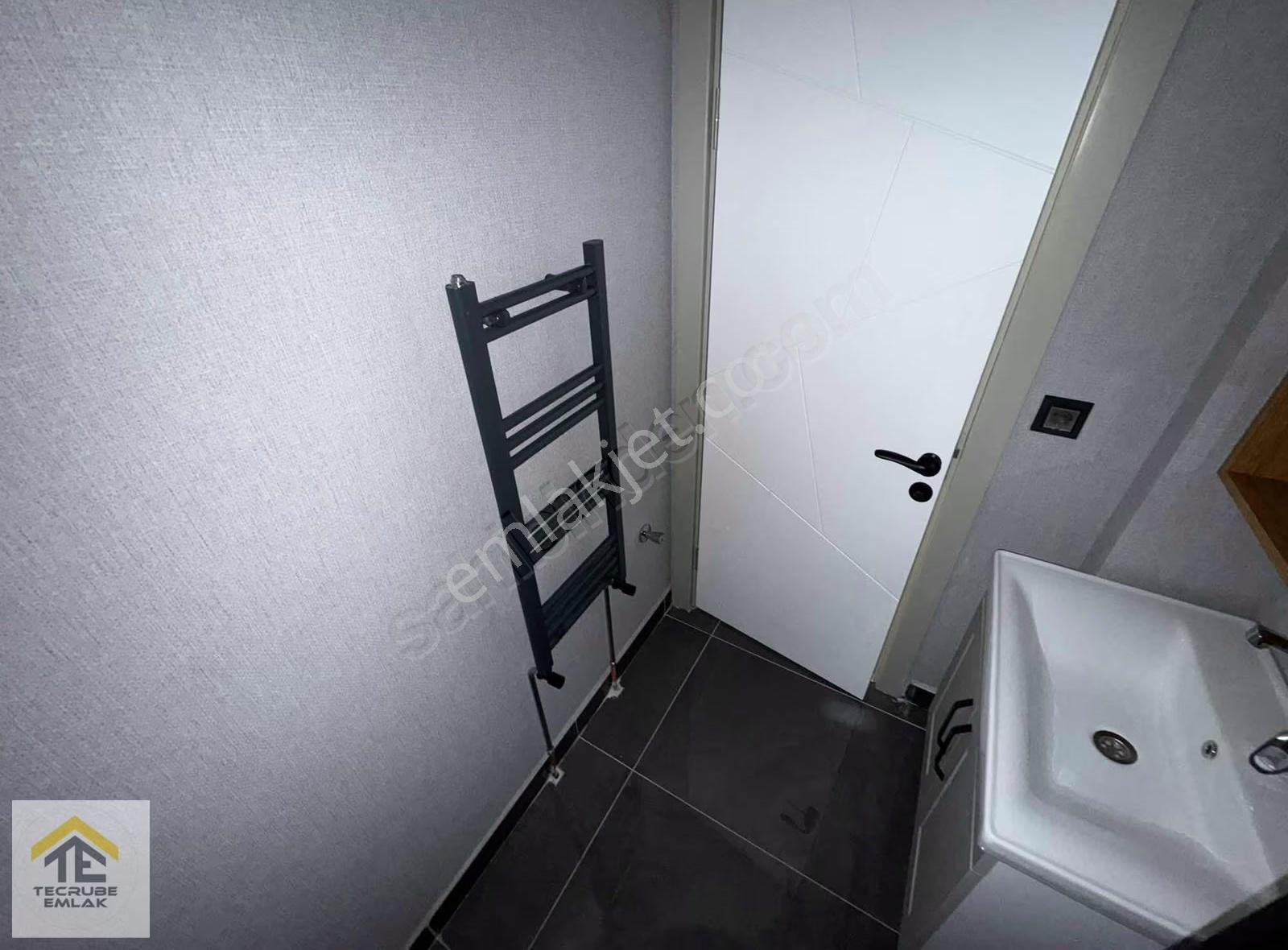 Kuğulu Park Yanı Atatürk Bulvarı Üzeri 1+1 Lüks Eşyalı - Görsel 17