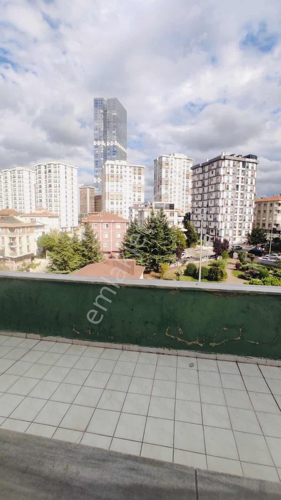 Turyap'tan Ümraniye Merkez'de Net:140m2 Geniş 3+1 - Görsel 15