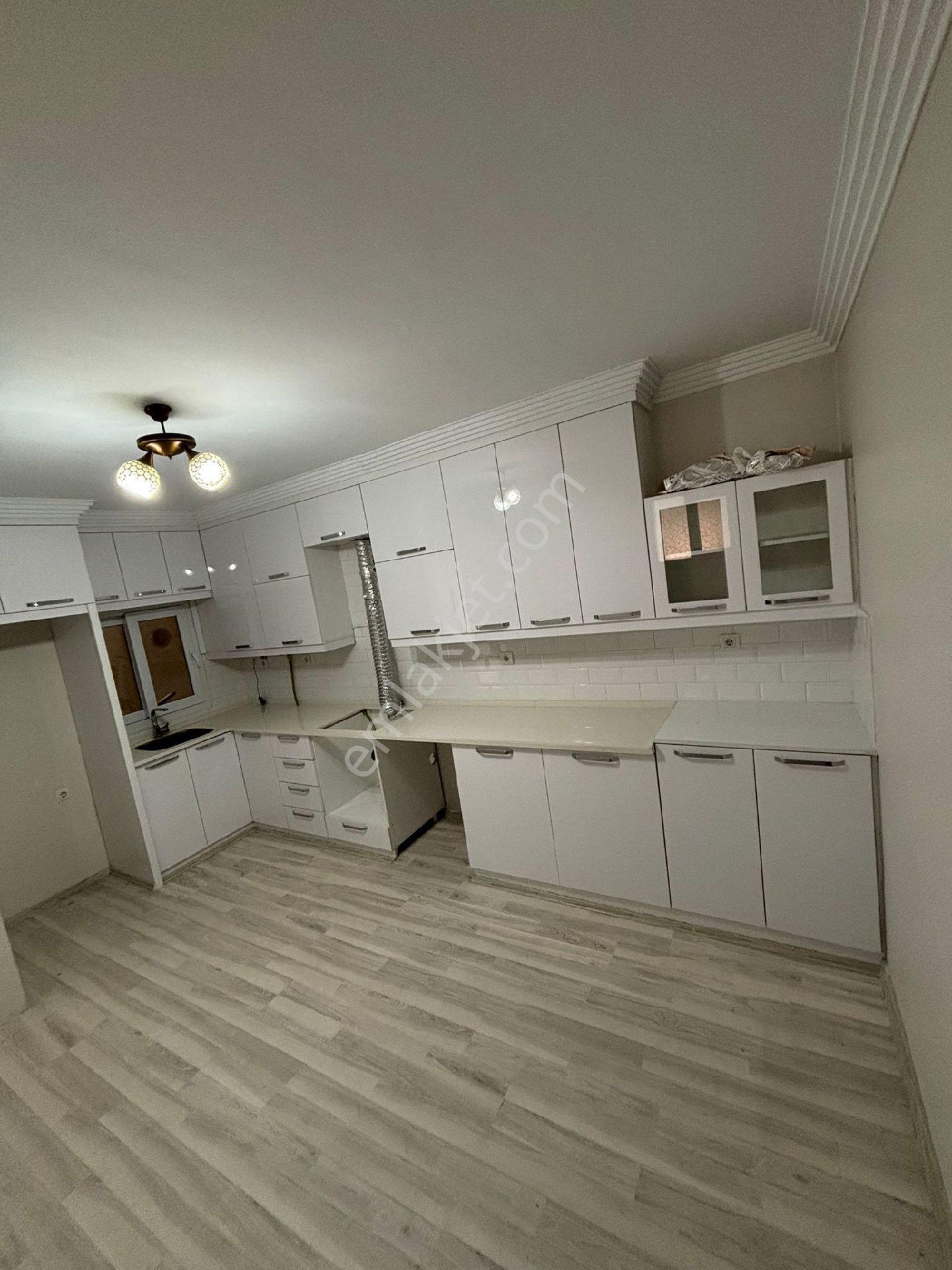 Eymen Emlaktan Selvilitepe Mh. 2+1 Arakat Doğalgazlı Daire 🏡 - Görsel 3