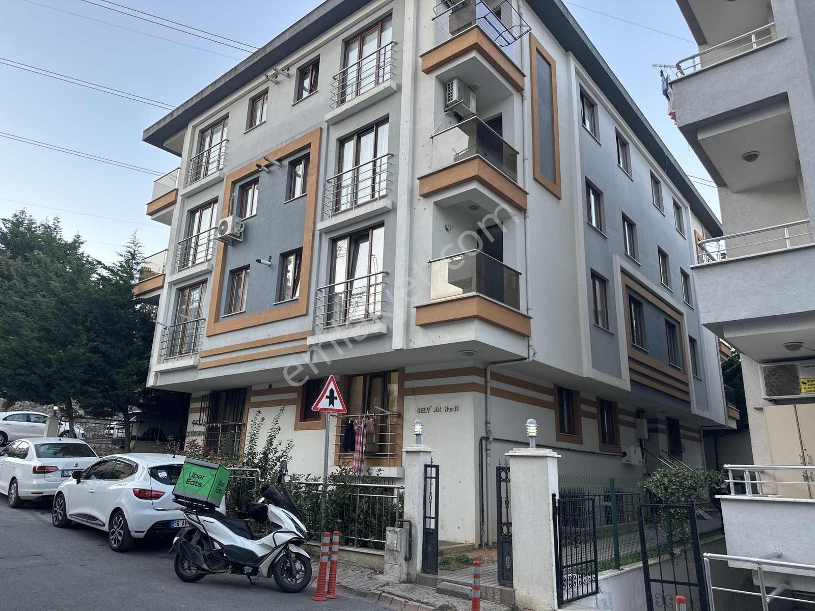 Can Emlak'tan Çarşıya Ve Metroya Yürüme Mesafesinde...