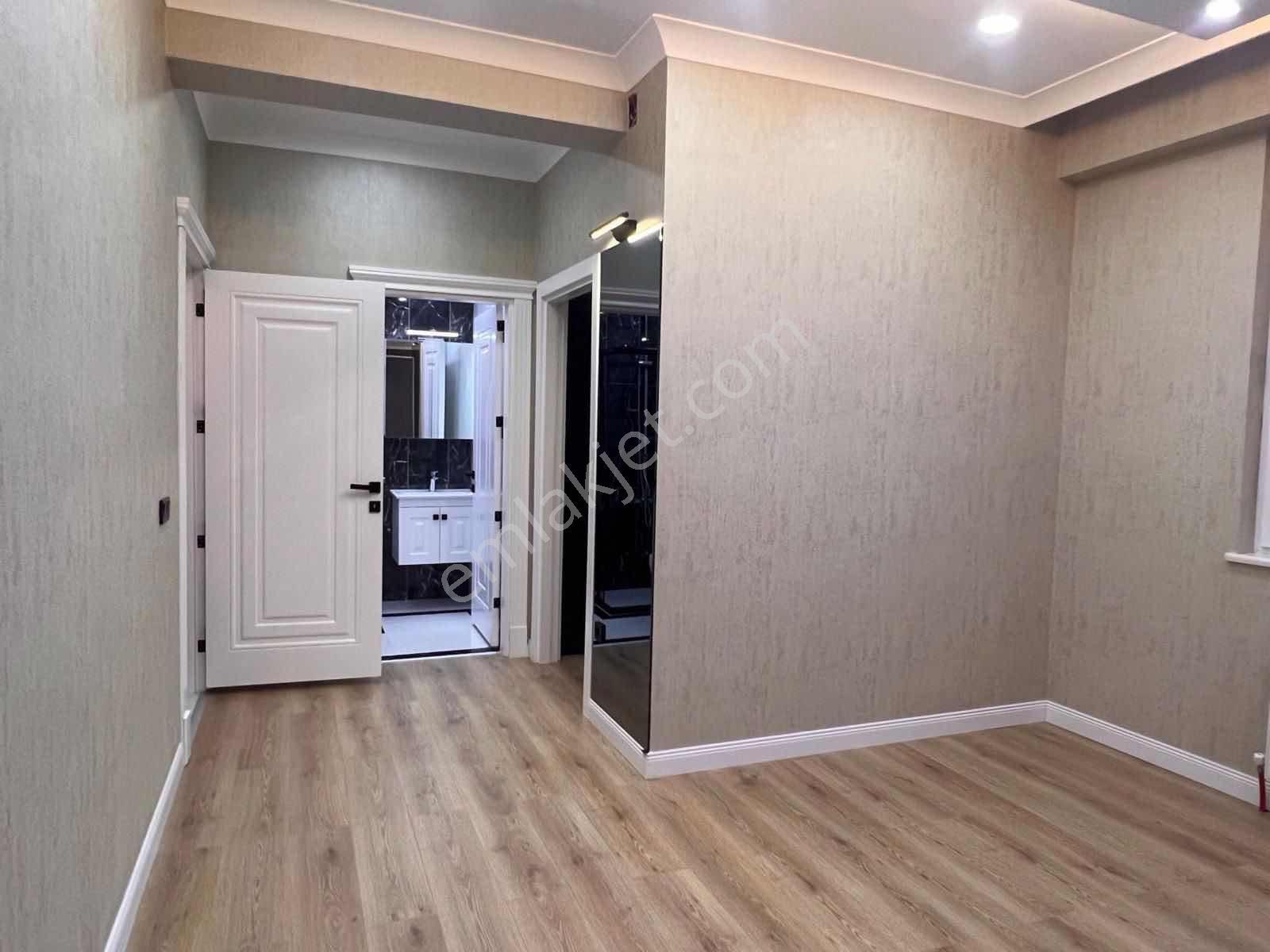 Remax Yeni Gayrimenkul´den Lüks 4+1 Geniş Daire - Görsel 6