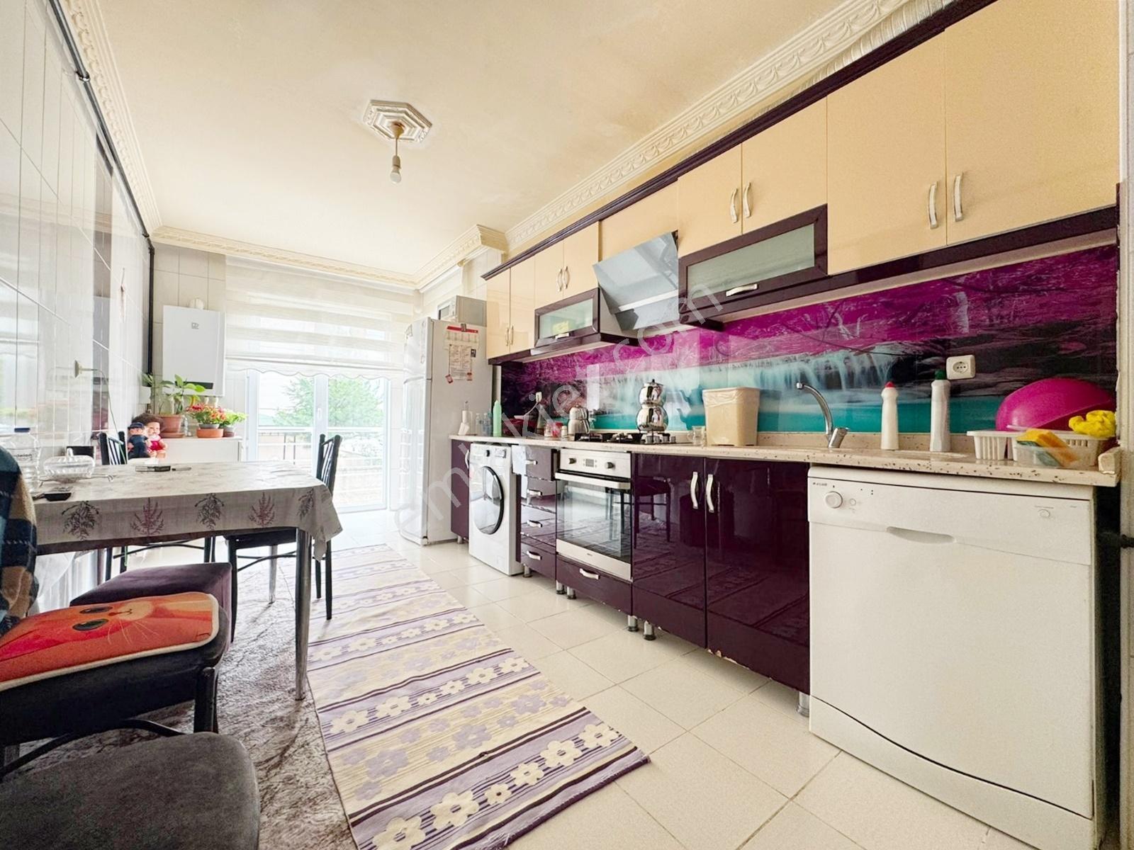▄seyit Gayrimenkul▄site İçinde_kat Konumunda_120m²3+1_asansörlü!