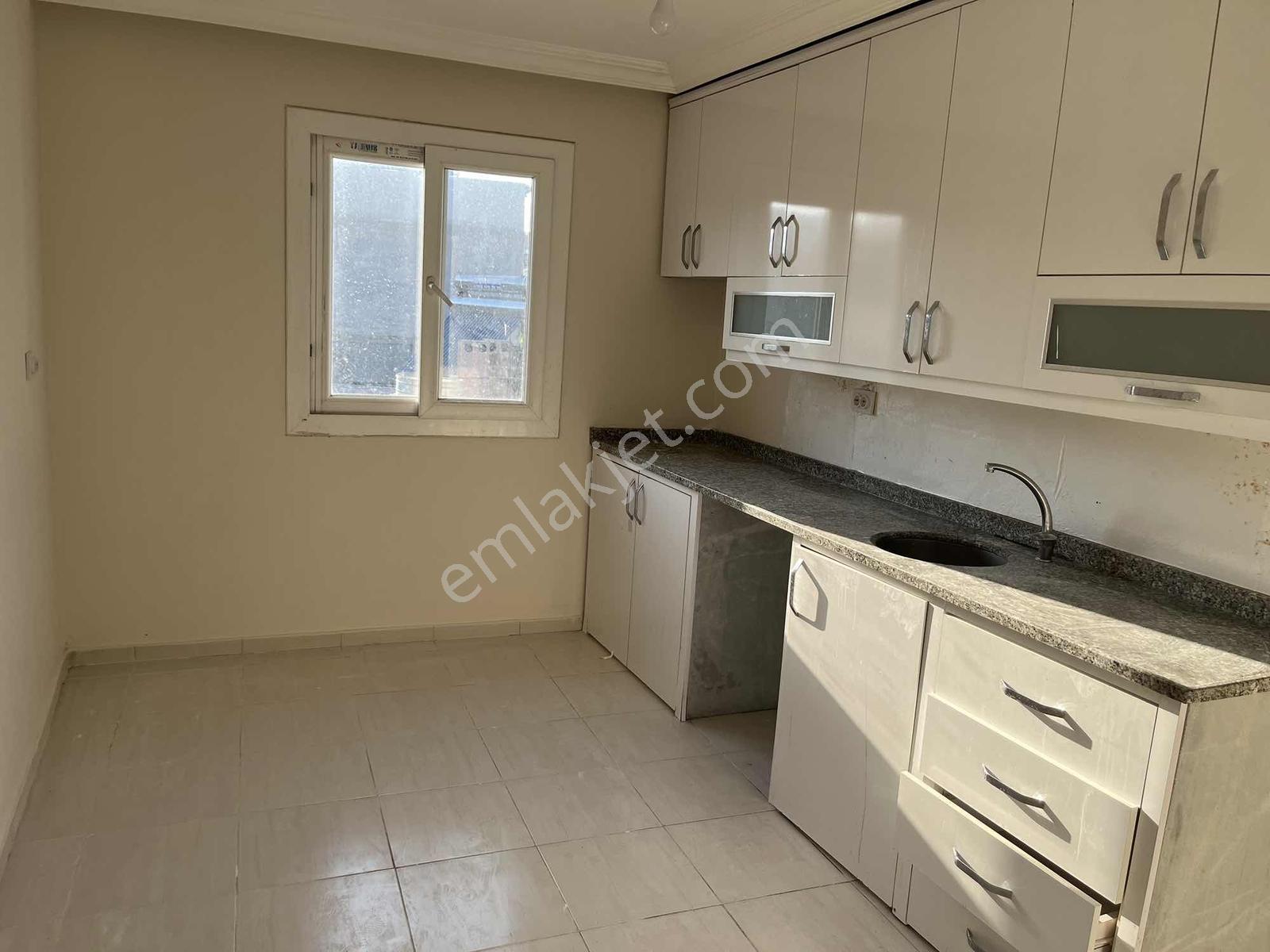 Yeşiltepe Mh. 1+1 Geniş Oturum Önü Teraslı 3 Kat Kiralık - Görsel 9