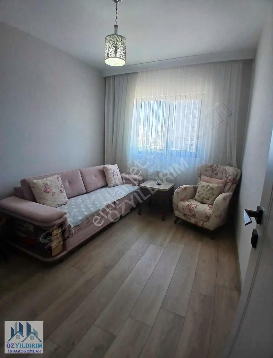 Etimesgut Eryaman'da Kiralık 2+1 Ara Kat Daire - Metro Yakını