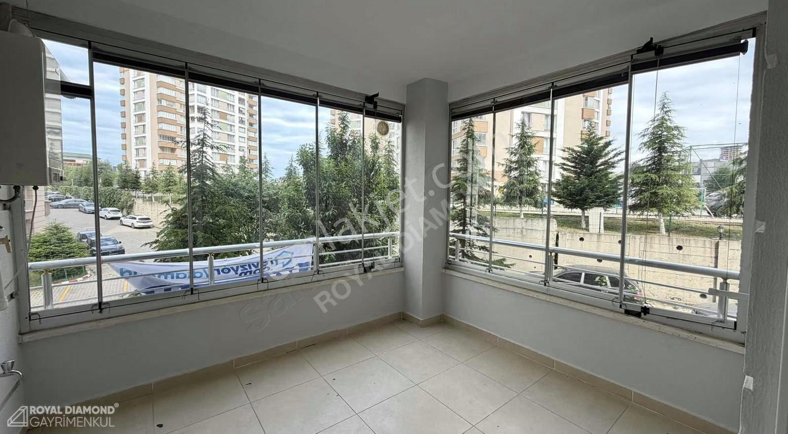 Atakum'da Havuz'lu Site'de Korupark Evlerinde Kiralık 3+1 Daire - Görsel 7