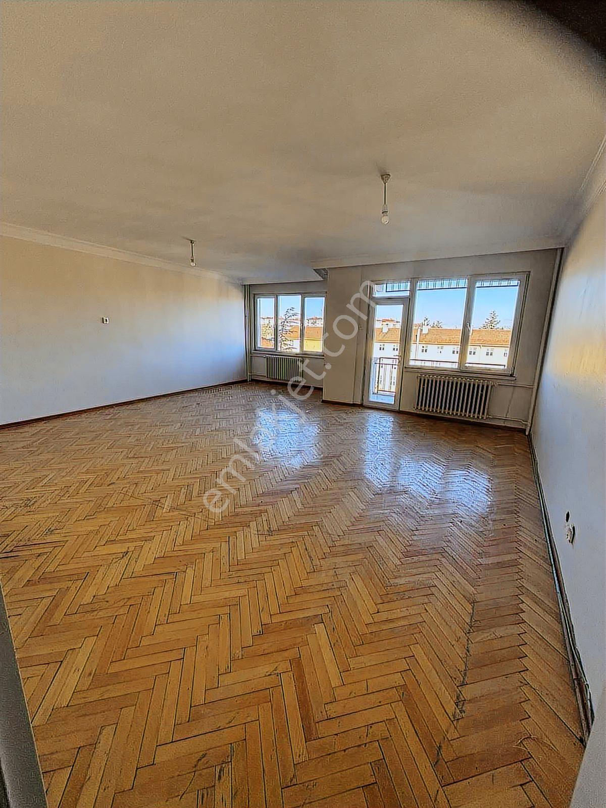 Krc İnşaattan Akarbaşı Mahallesinde Kiralık 3+1 Daire