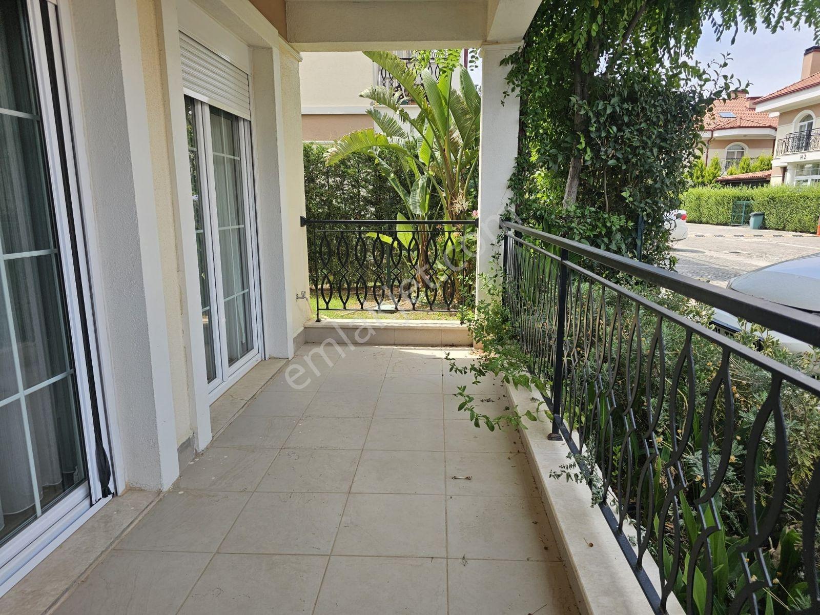 Vali Konakları 2 Sitesi'nde Eşyalı Kiralık 2+1 Daire - Görsel 10